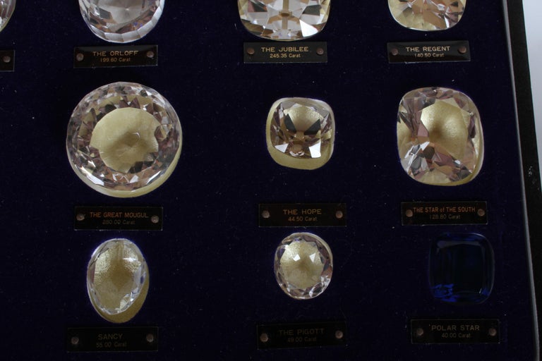 Antique Set of 15 Historical & Famous Diamonds of the World Replicas in a Case For Sale 1