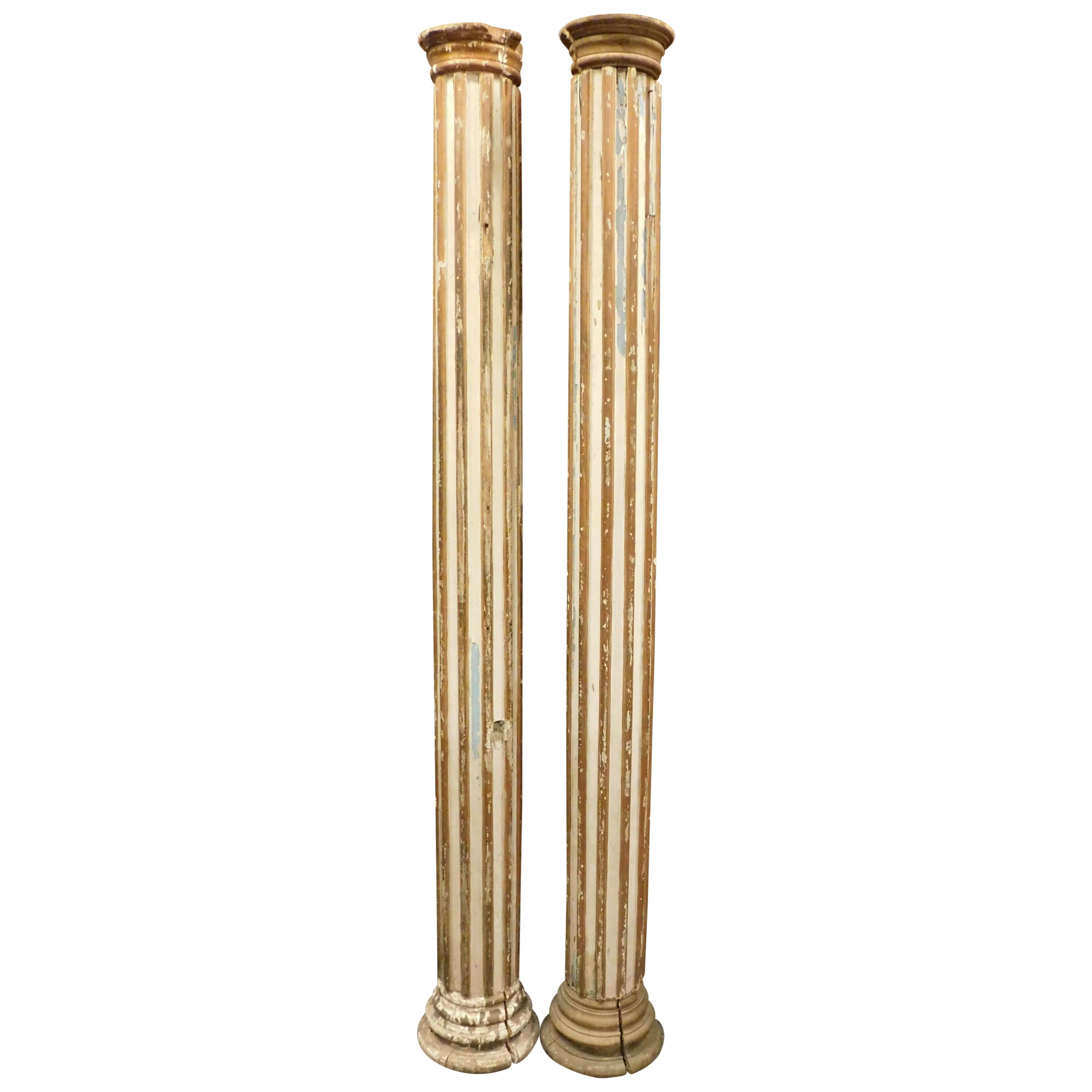 Antique Set of 2 Columns in Lacquered and Gilded Wood, Italy, 1800