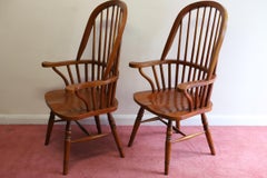 Ensemble ancien de 2 fauteuils de ferme de Windsor