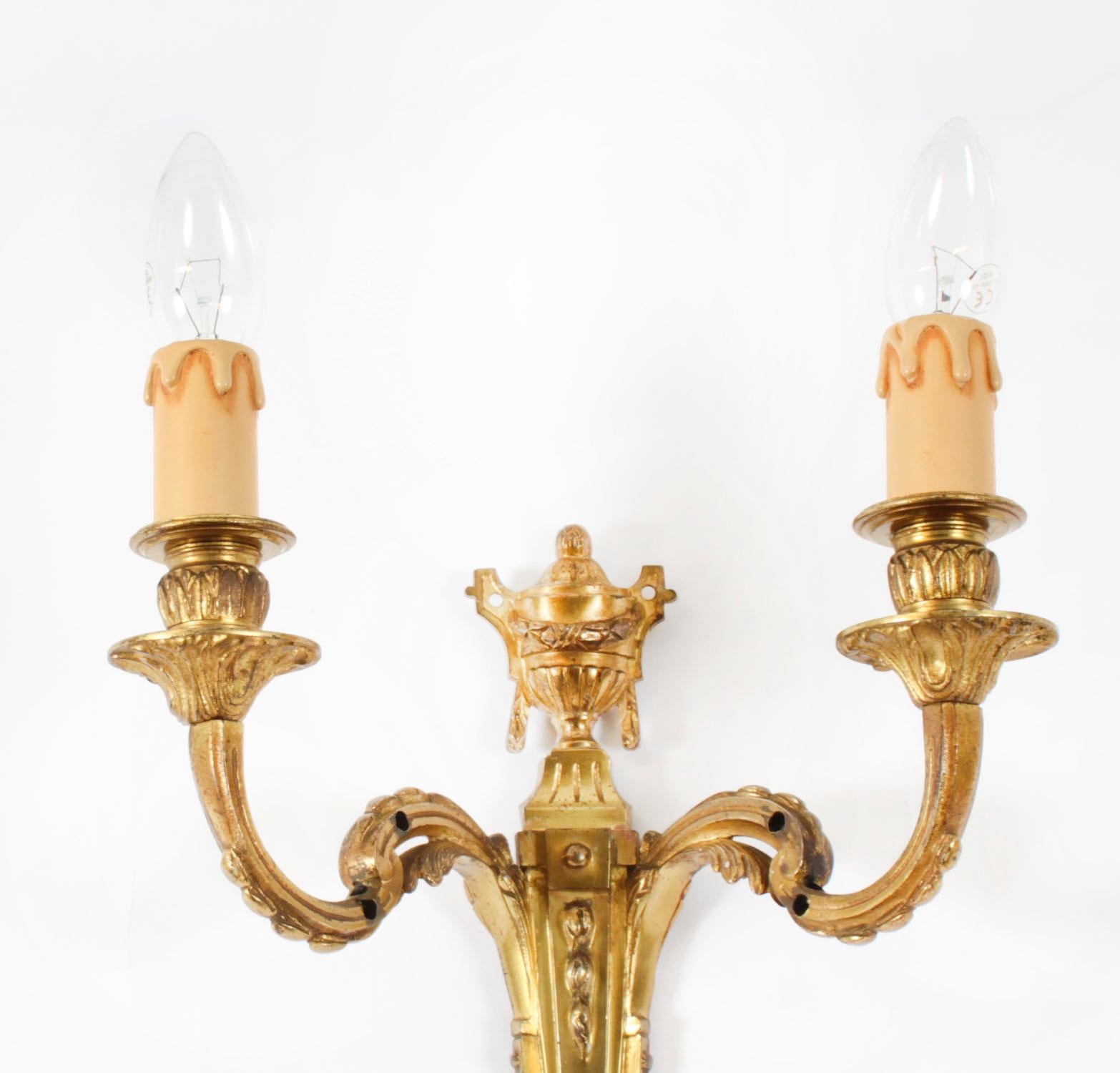 Antique Set of 3 Ormolu Wall Lights Appliques 20th Century For Sale 1