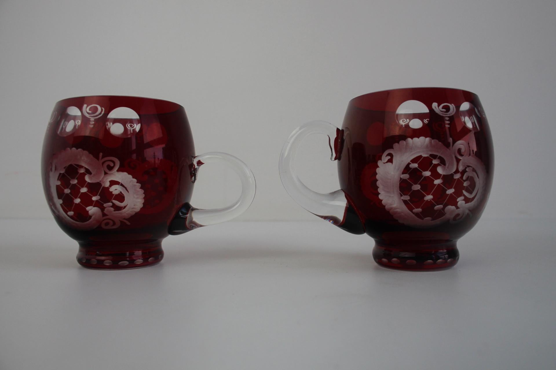 Ensemble antique de 36 pièces en verre rouge rubis taillé Artistics, Egermann, années 1950. en vente 10
