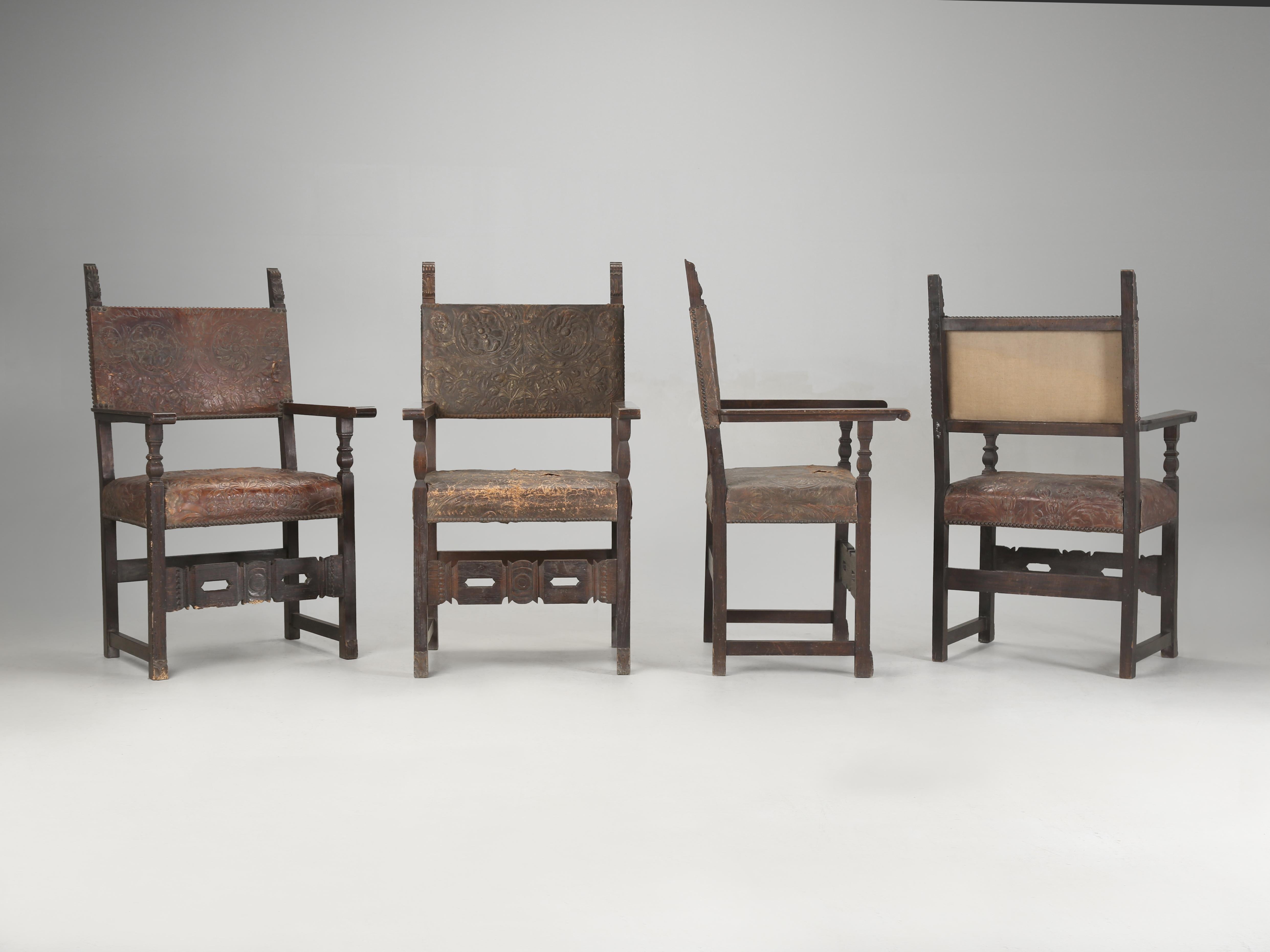 Antiker Satz (4) spanischer Esszimmerstühle aus bearbeitetem Leder, restauriert im Angebot 7