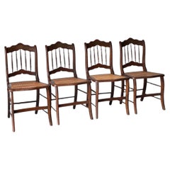 Set antico di 4 sedie da pranzo con seduta in canna e gambe tornite