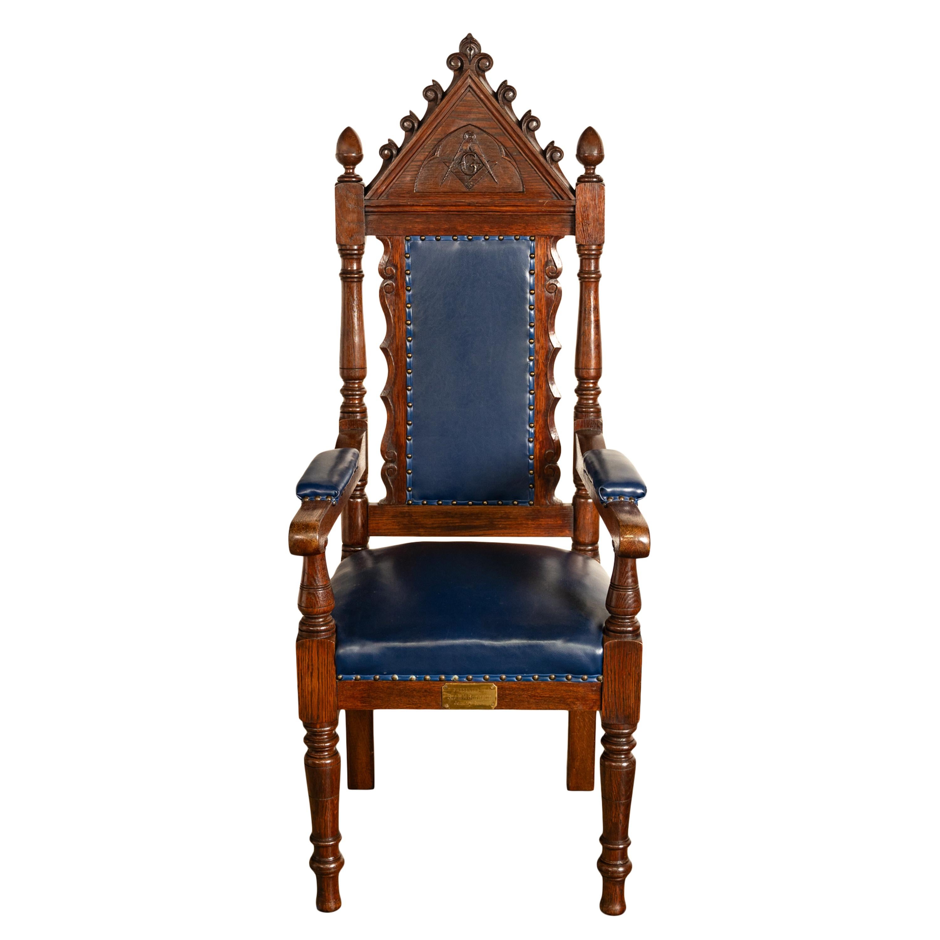 Antique Set of 5 Gothic Revival Irish Masonic Oak & Leather Throne Chairs 1900 For Sale 5