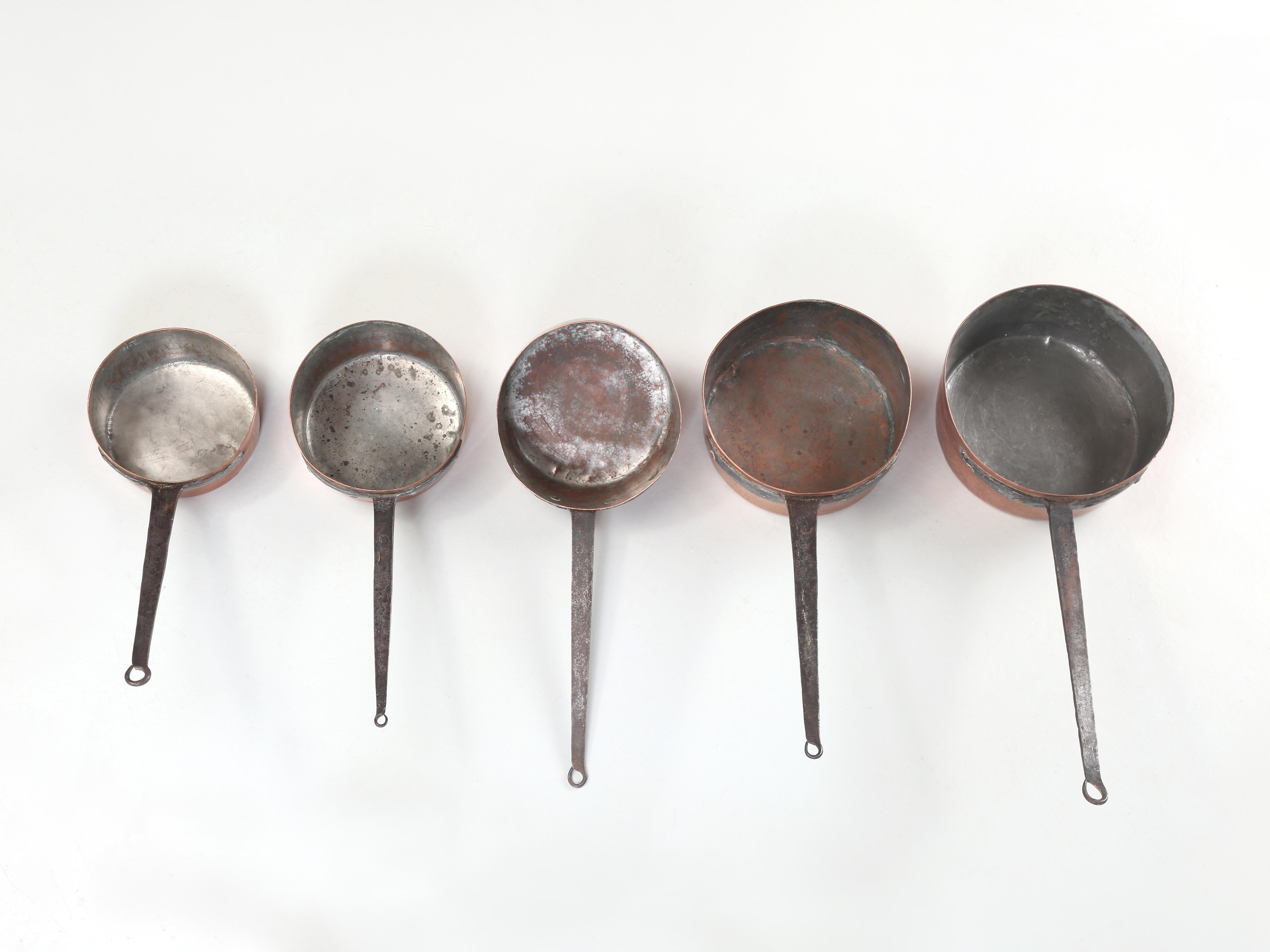 Antique set di (5) pentole francesi graduate in rame del 1800 6