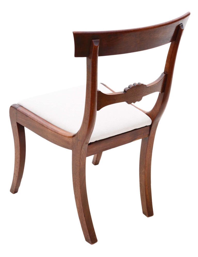 Antique Set of 6 '4 +2' Regency Cuban Mahogany Dining Chairs 19th Century For Sale 8
