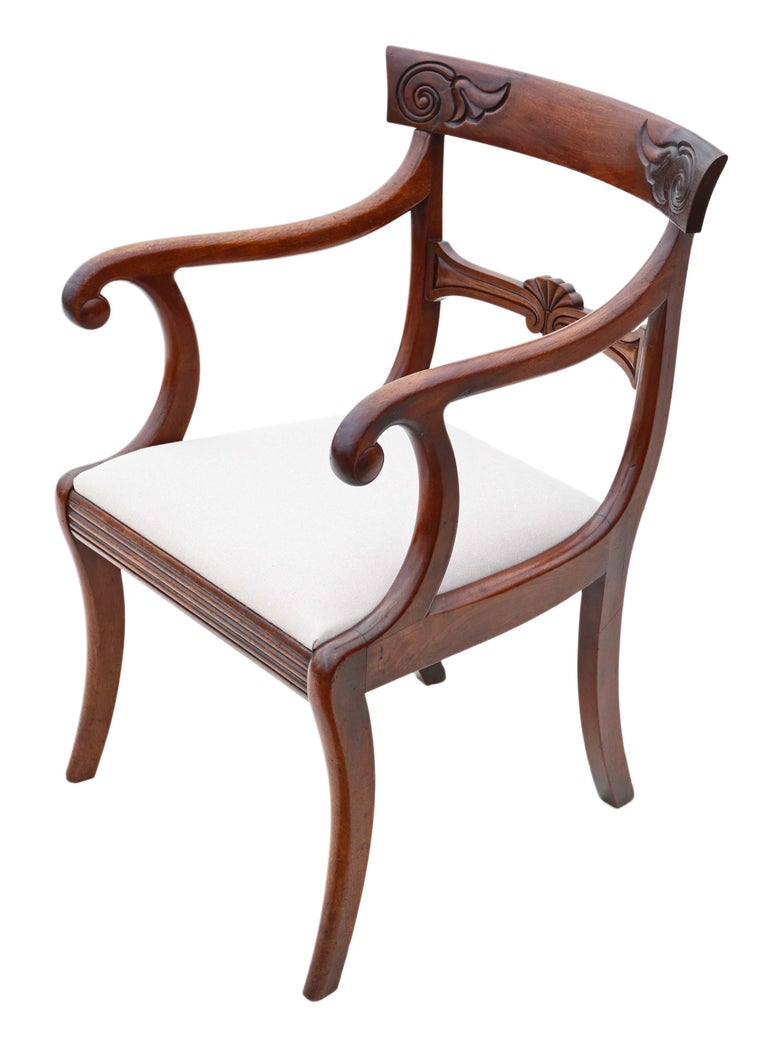 Early 19th Century Antique Set of 6 '4 +2' Regency Cuban Mahogany Dining Chairs 19th Century For Sale
