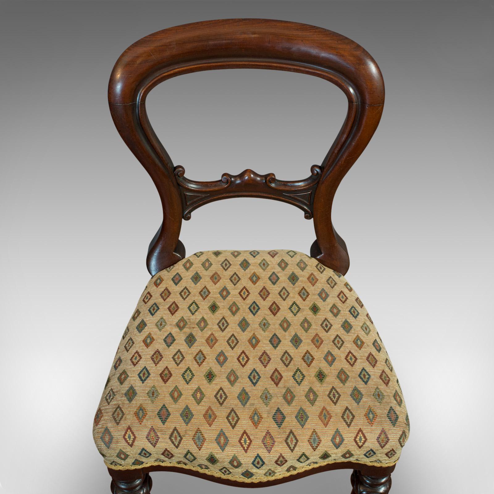 Antique Set of 6 Dining Chairs English Walnut Balloon Back Victorian, circa 1850 3