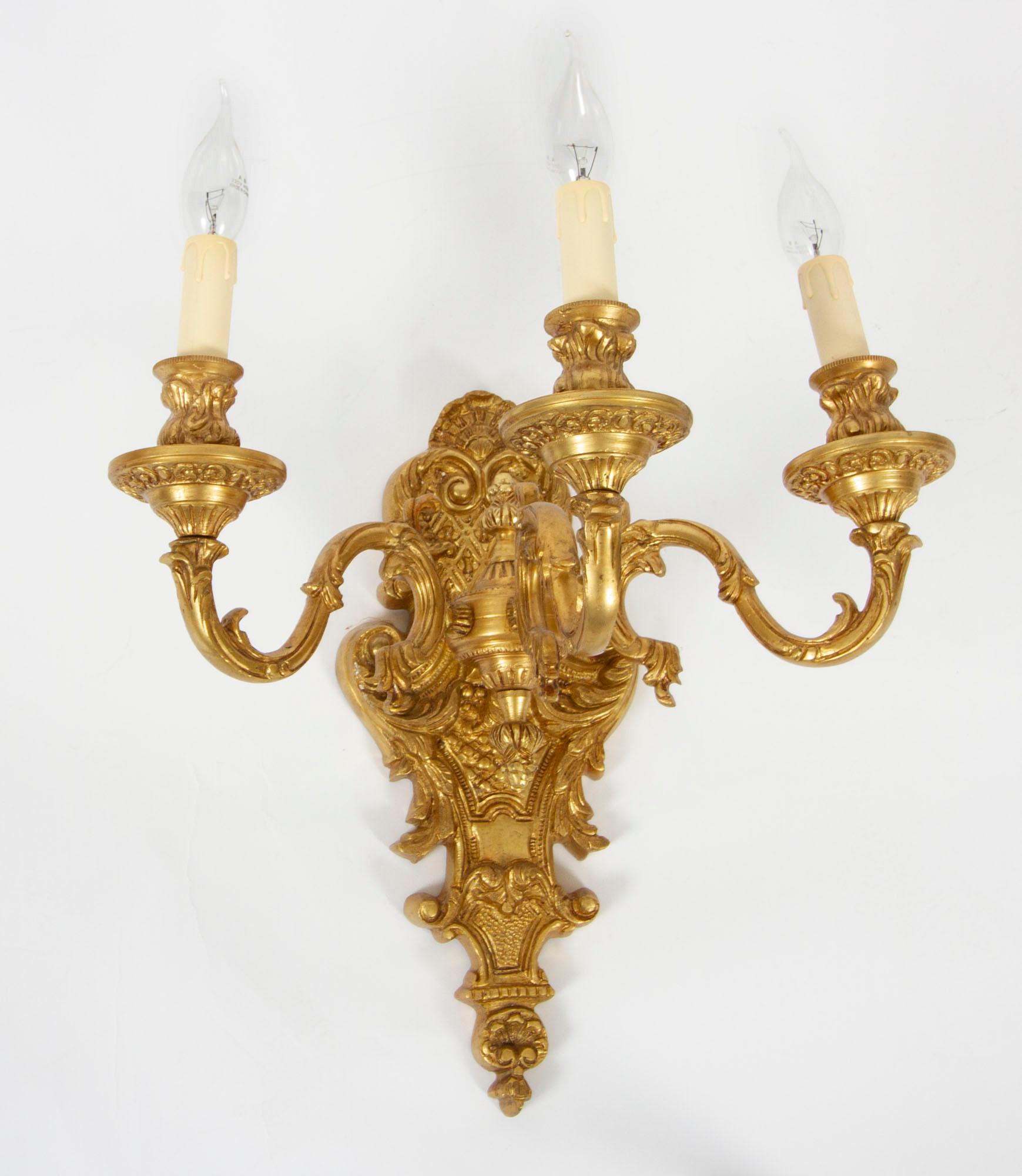 Ensemble antique de 6 lampes murales à deux branches de style Antique Revival français 20e siècle en vente 1