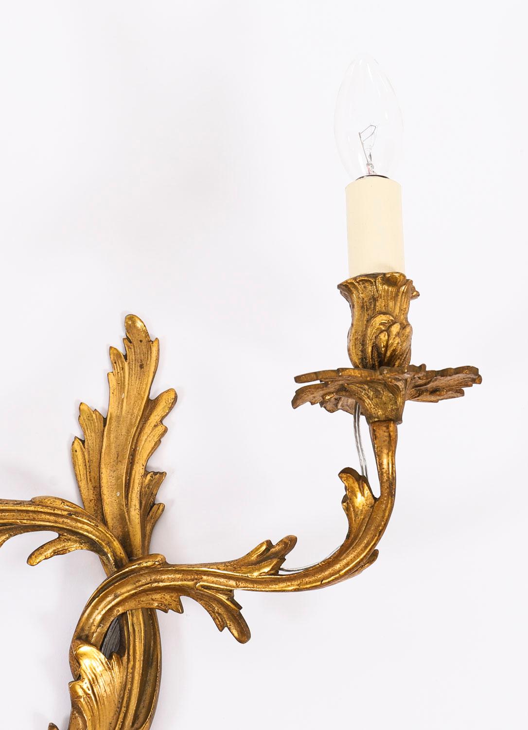 Antique Set of 6 French Neo-Classical Style Ormolu Wall Lights 19th Century For Sale 3