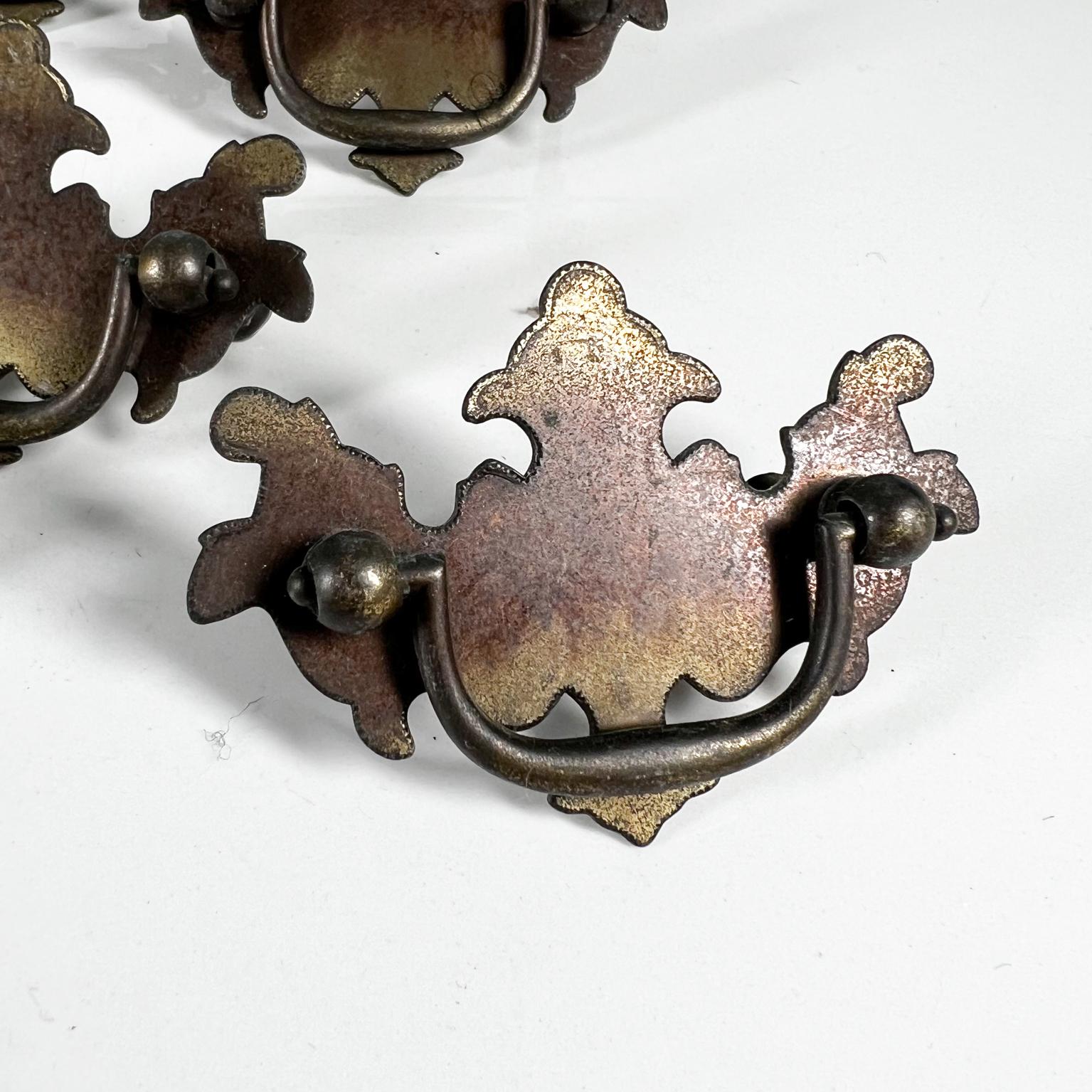 Victorian Antique Set of 7 Brass Pull Handles Ornate Knobs Vintage Hardware For Sale