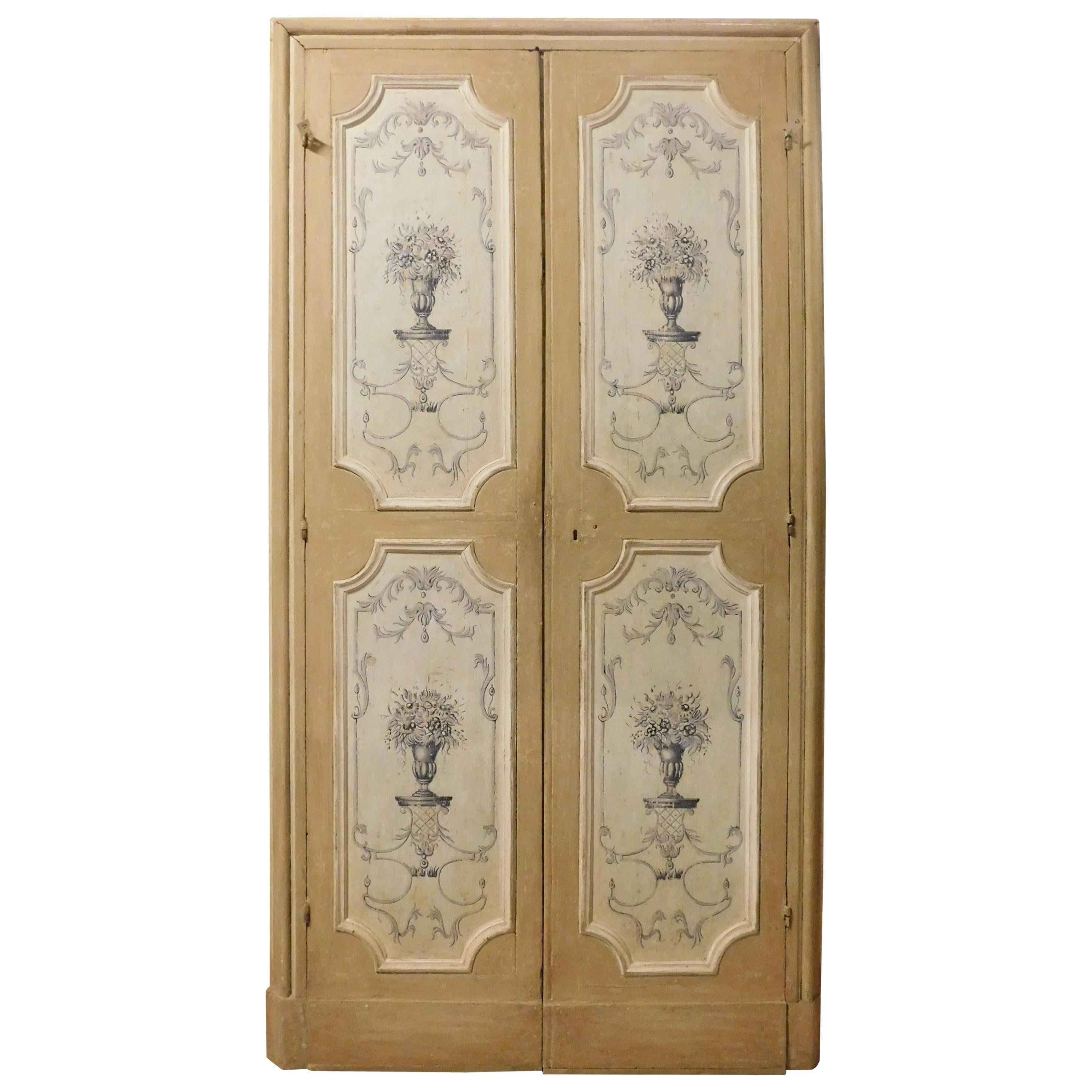 Antique Set of 6 Double Laquered Doors Painted Cups Also on the Back, 1700 Italy For Sale