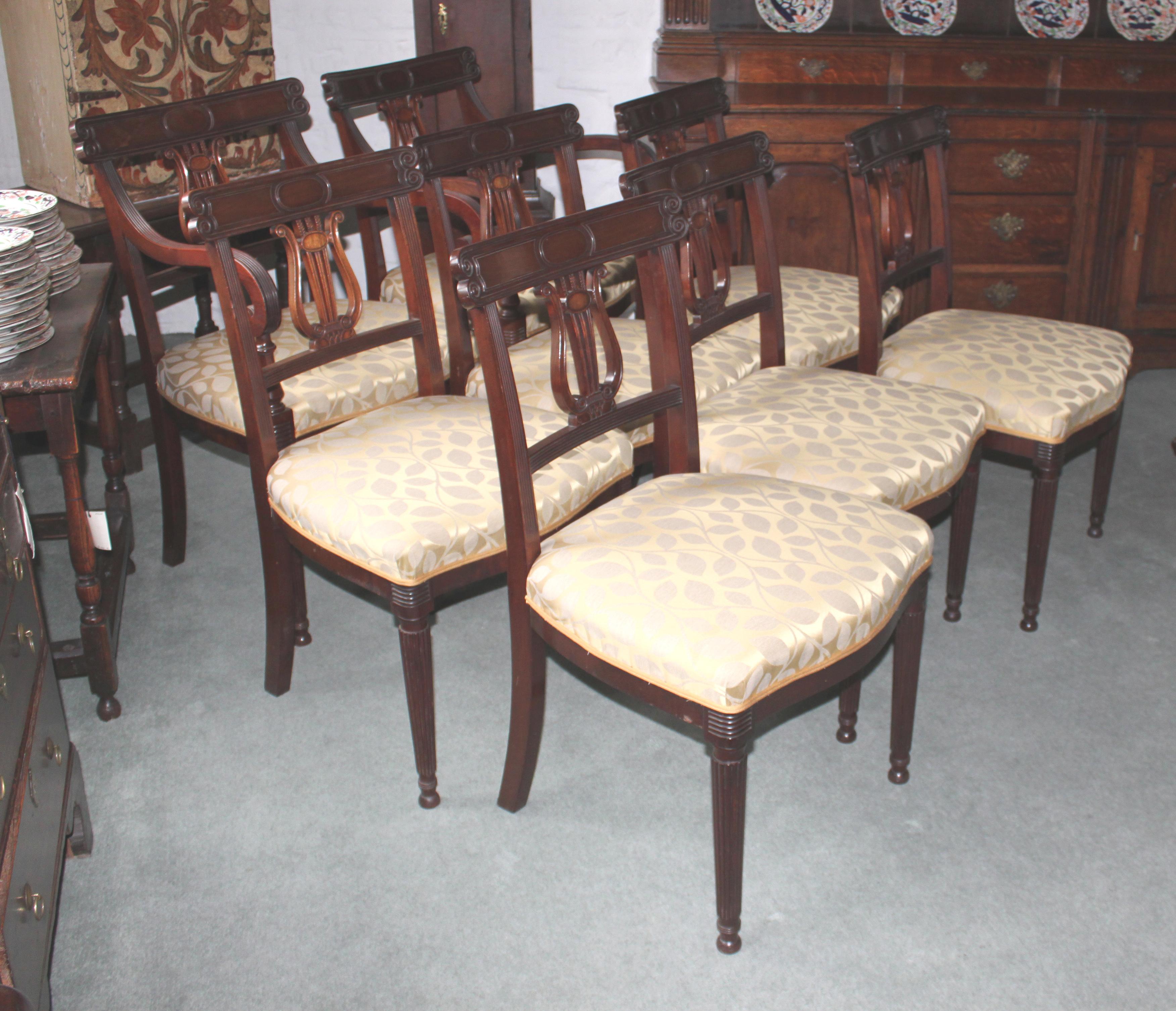 Regency Ensemble ancien de 8 chaises de salle à manger en vente