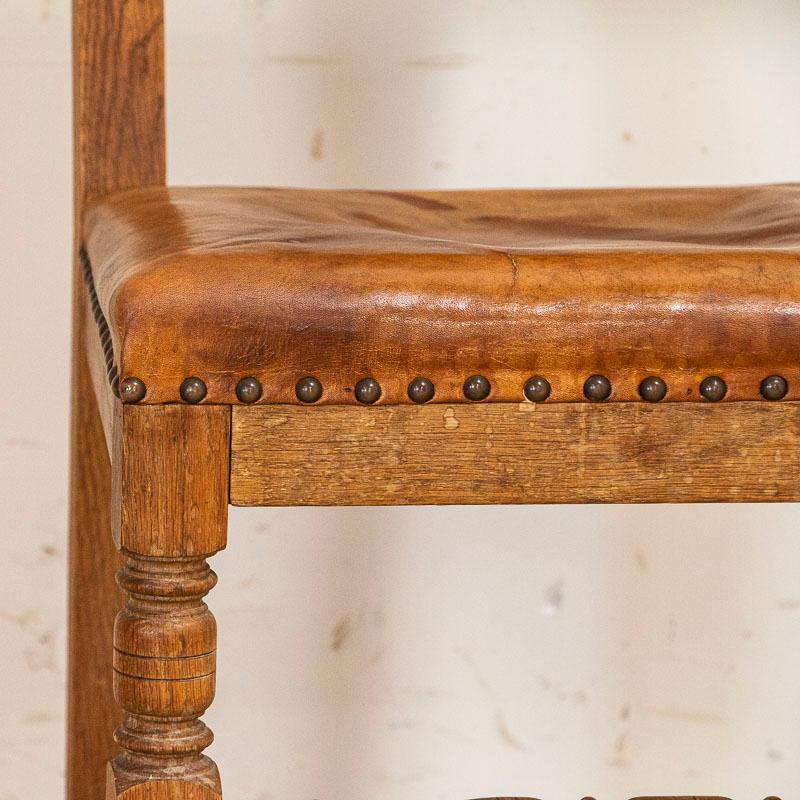 Antique Set of 8 Oak Dining Chairs with Original Vintage Leather Seats and Backs In Good Condition In Round Top, TX