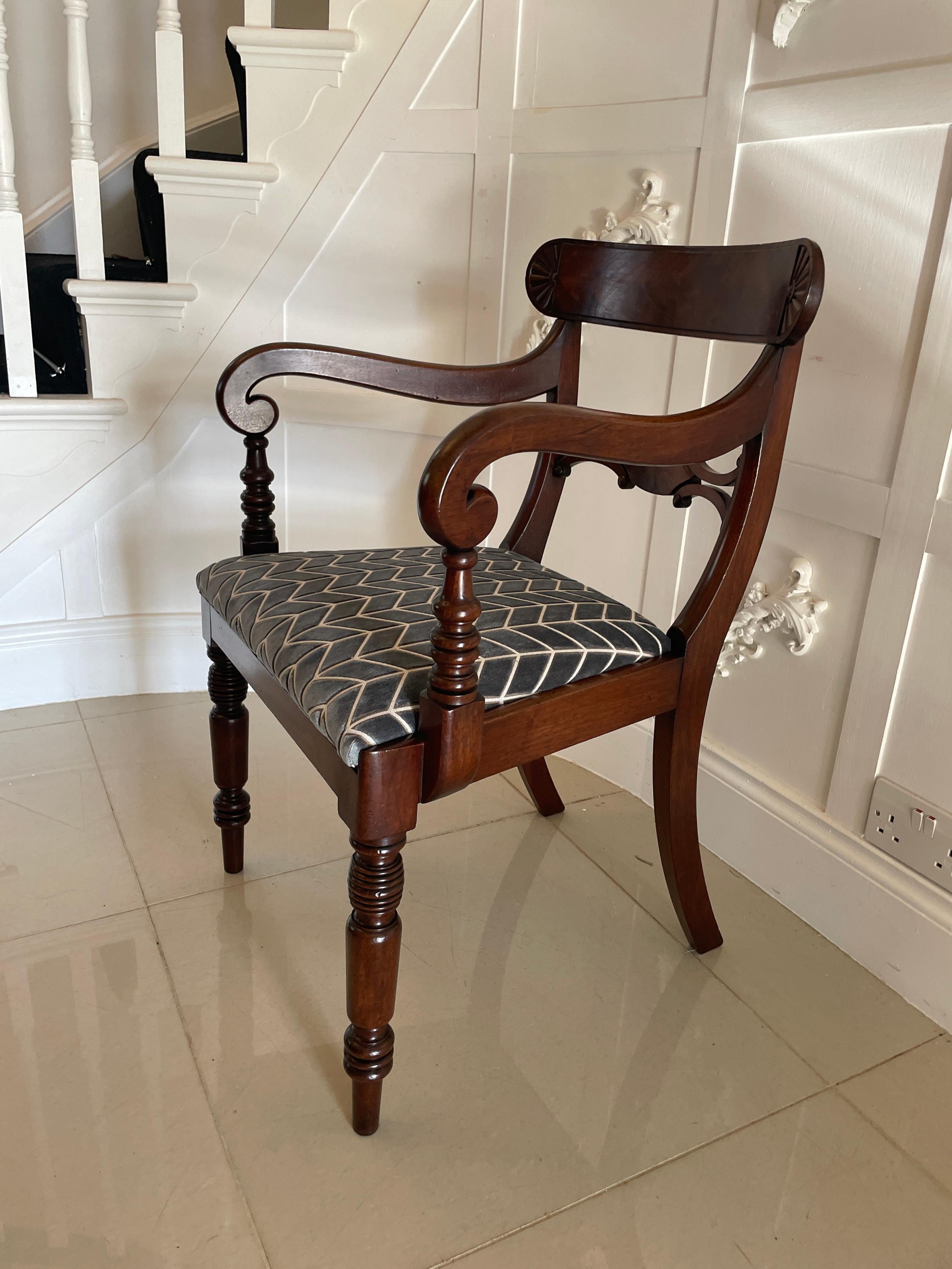 Other Antique Set of 8 Quality George III Mahogany Dining Chairs 