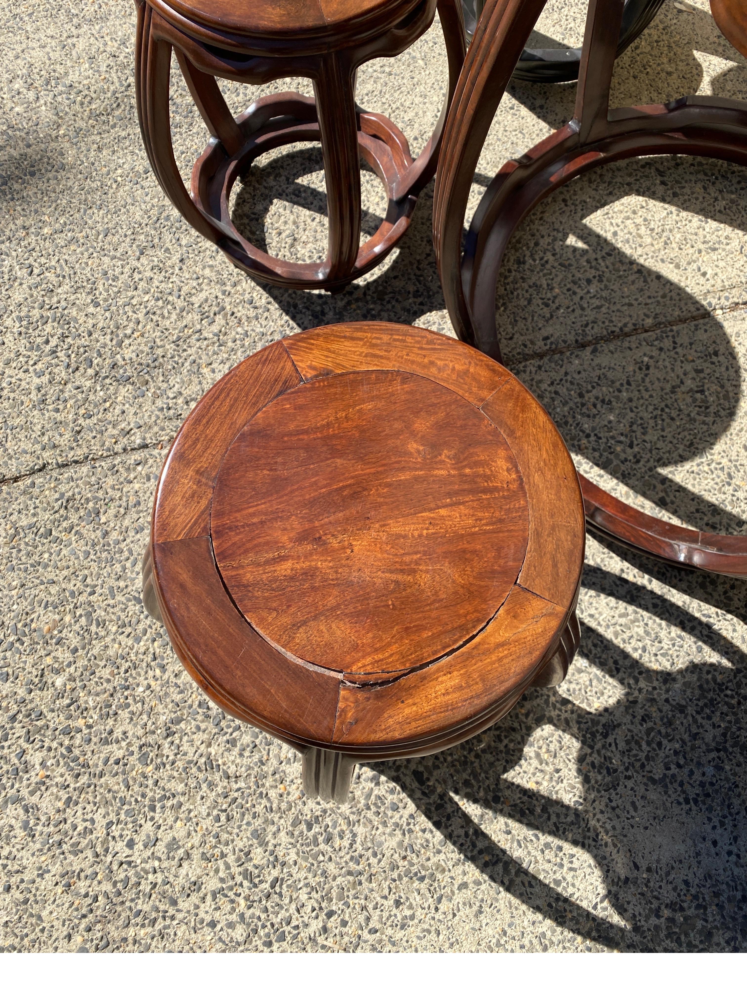 Hardwood Early 20th Century Set of Chinese Barrel Form Table with Stools For Sale
