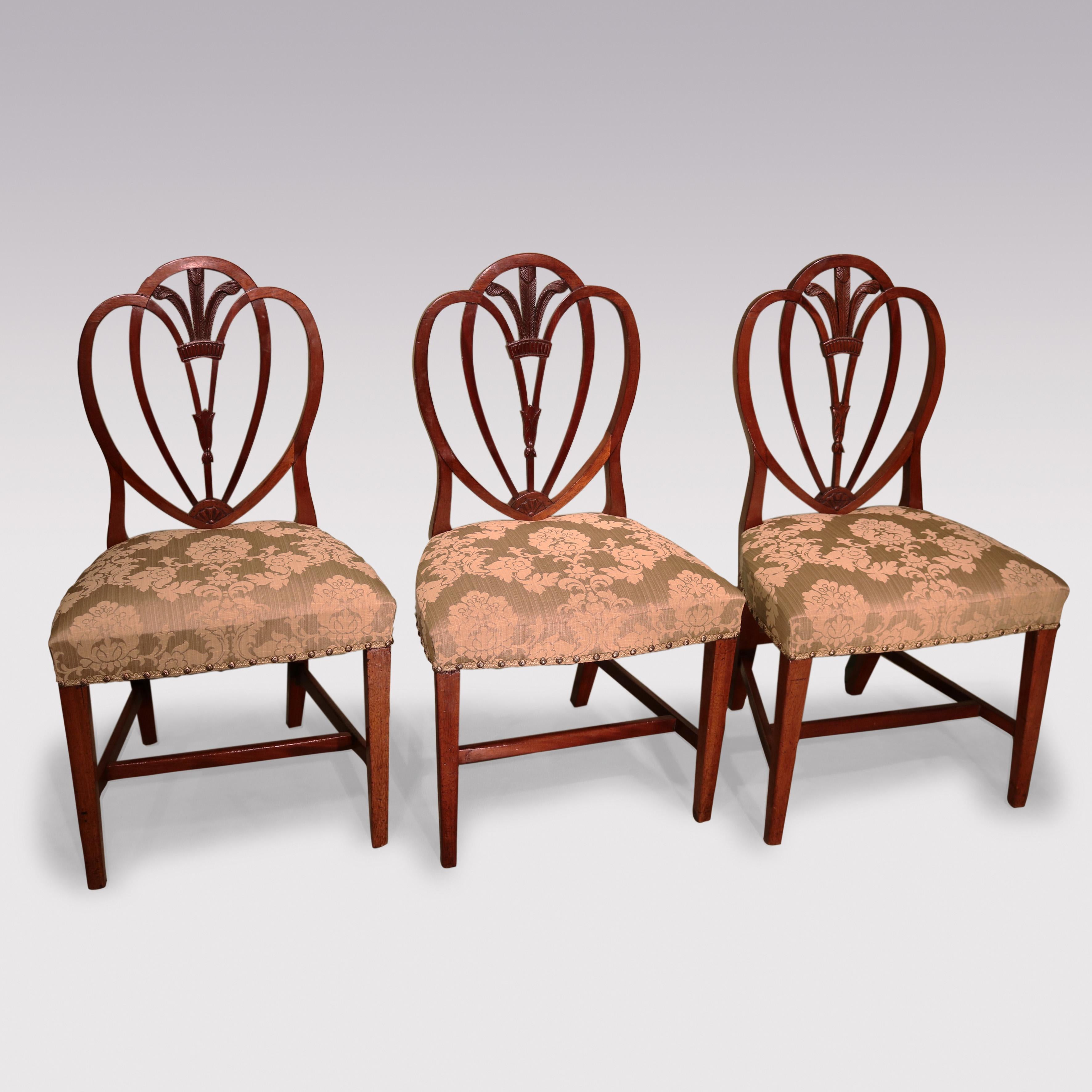 English Antique set of eight (6+2) Hepplewhite period mahogany dining chairs For Sale