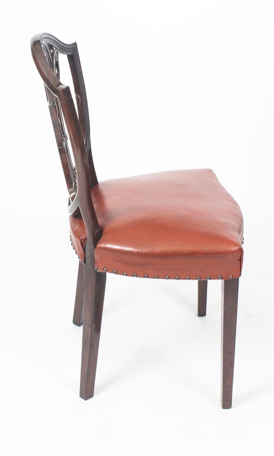 Leather Antique Set of Eight English Hepplewhite Shield Back Dining Chairs 19th Century
