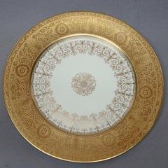Antique Set of Eight Selb Bavaria Heinrich Porcelain Gilt Dinner Plates