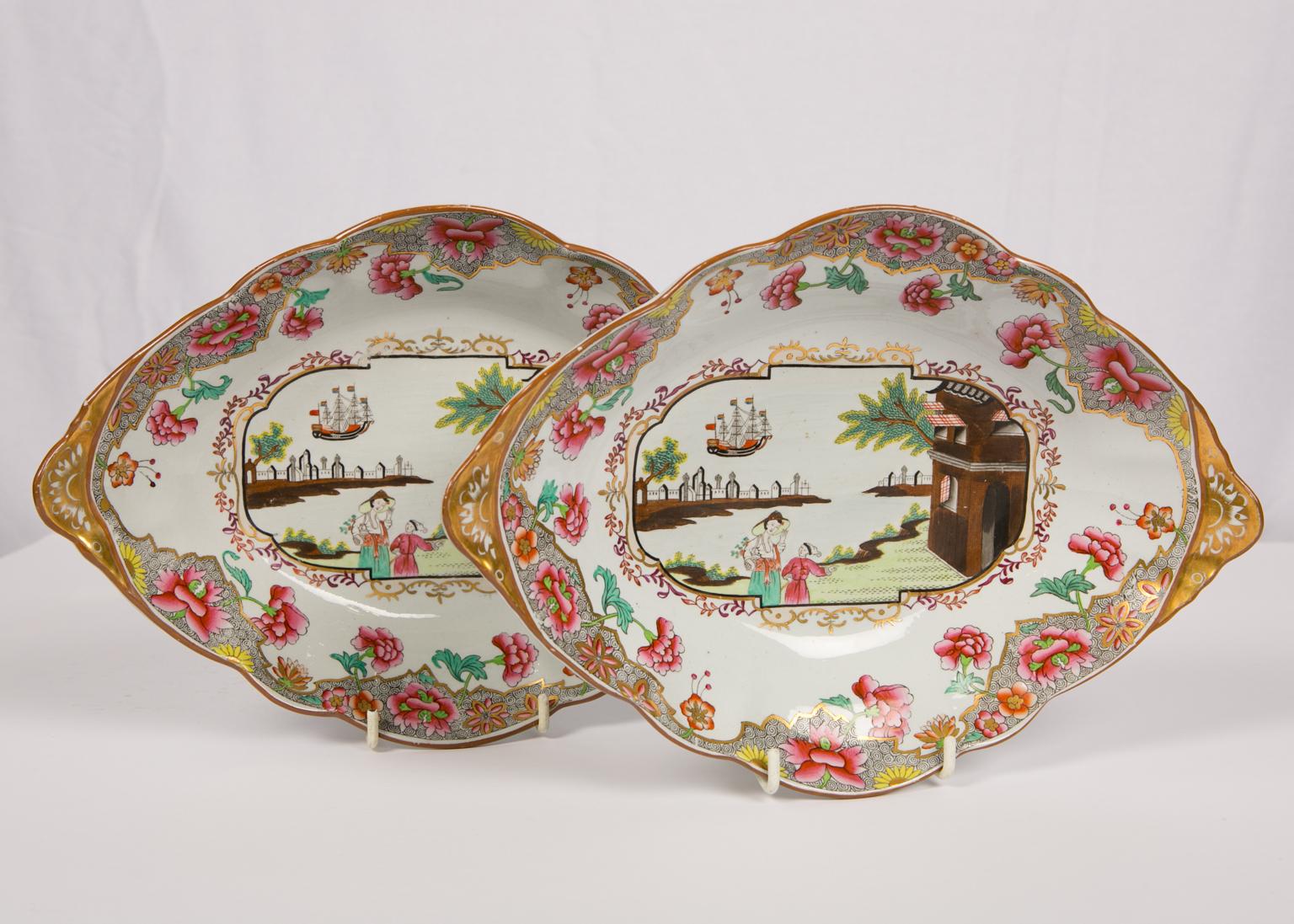 Antique Set of Eight Shaped Dishes in the Spode Mandarin Pattern circa 1820 4
