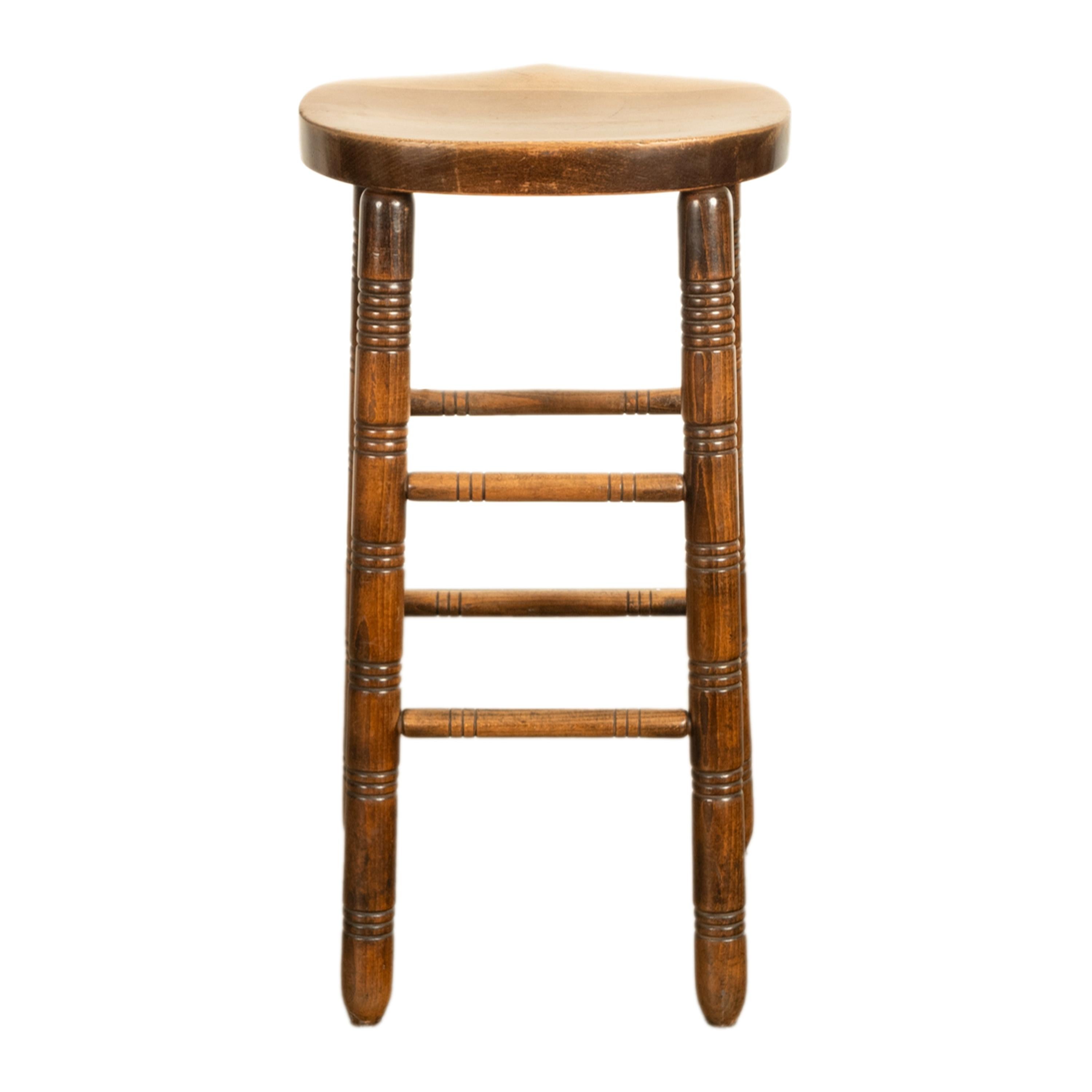 Antike Satz von fünf antiken Arts & Crafts gedreht Ulme Bar Sattel Sitz Hocker 1900 im Angebot 8