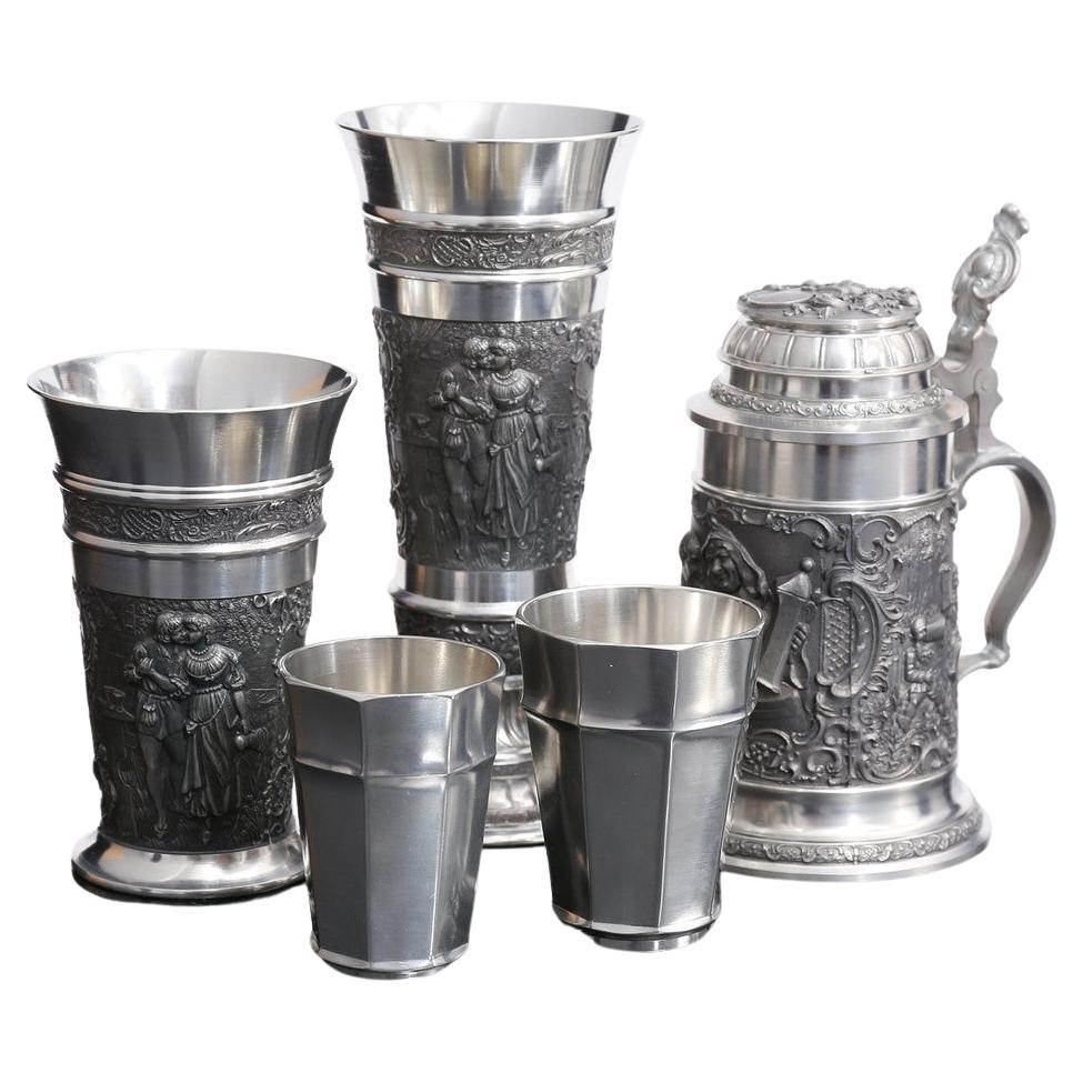 Antiker Satz von fünf deutschen Zinn-Defregger-Bierstein-Dekoschalen aus Zinn