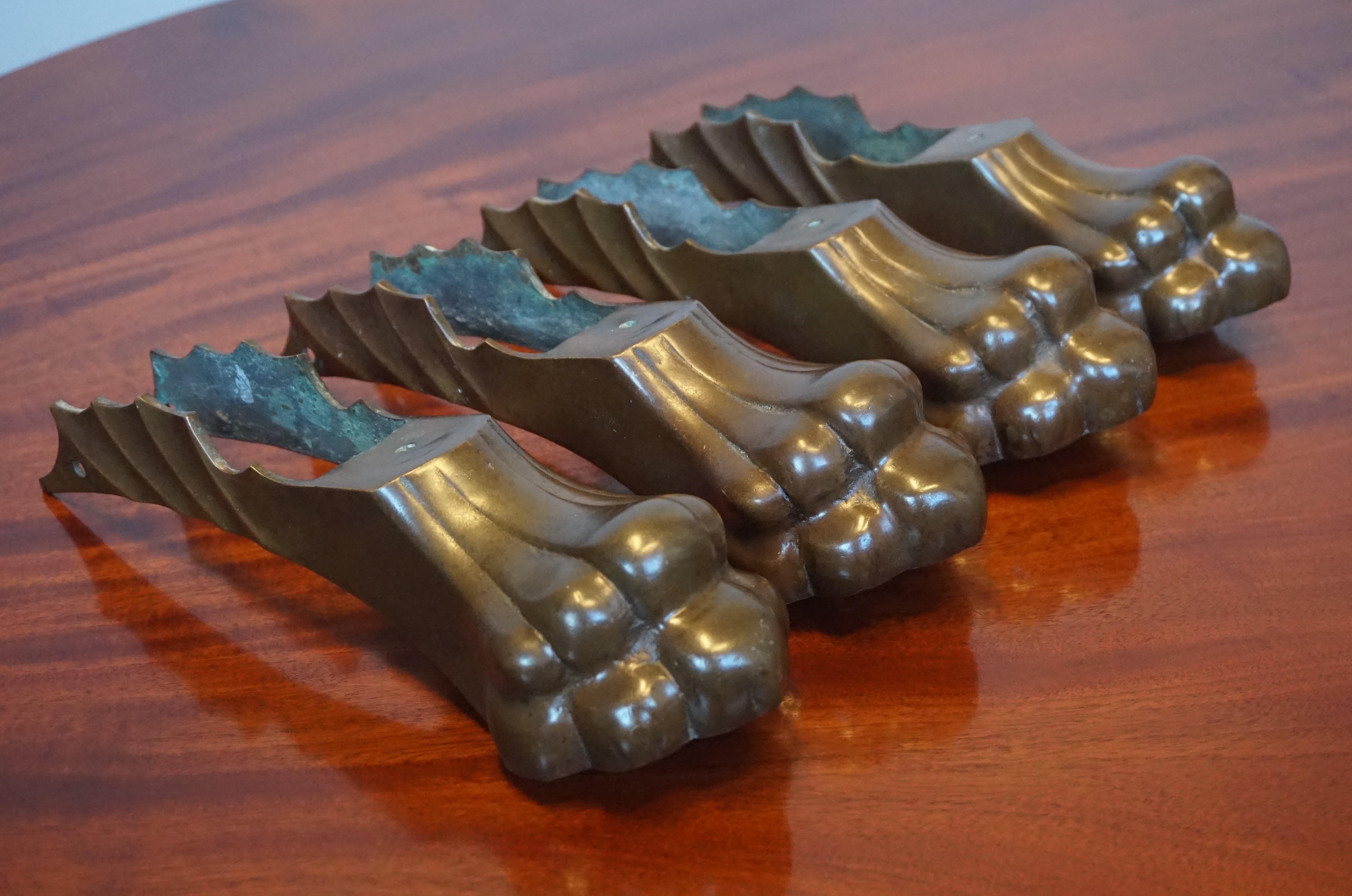 Antique Set of Four Handcrafted Cast Bronze Lion Feet with Gothic Dragon Wings For Sale 9