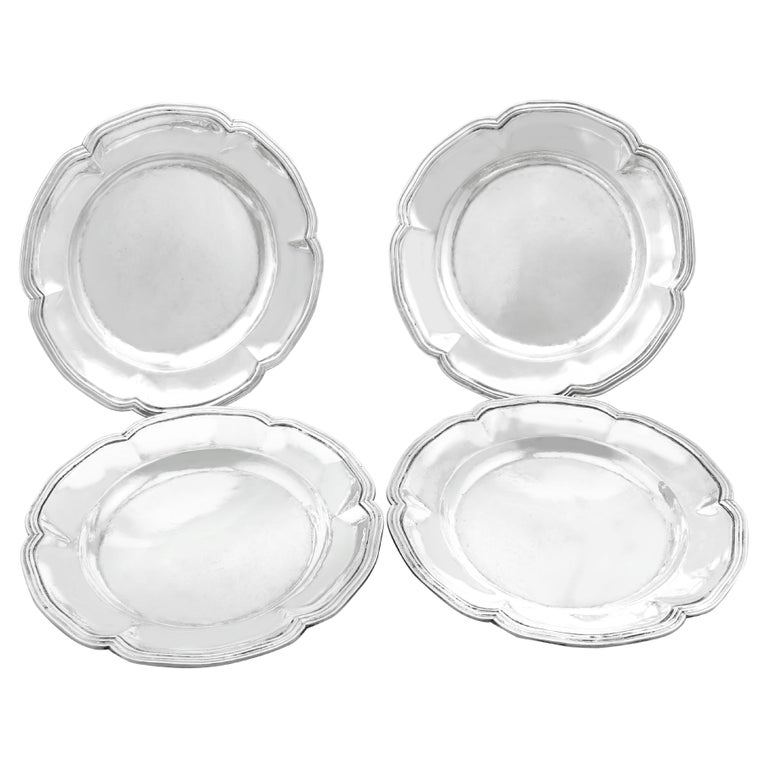 Antique Set of Four Spanish Silver Dinner Plates For Sale at 1stDibs