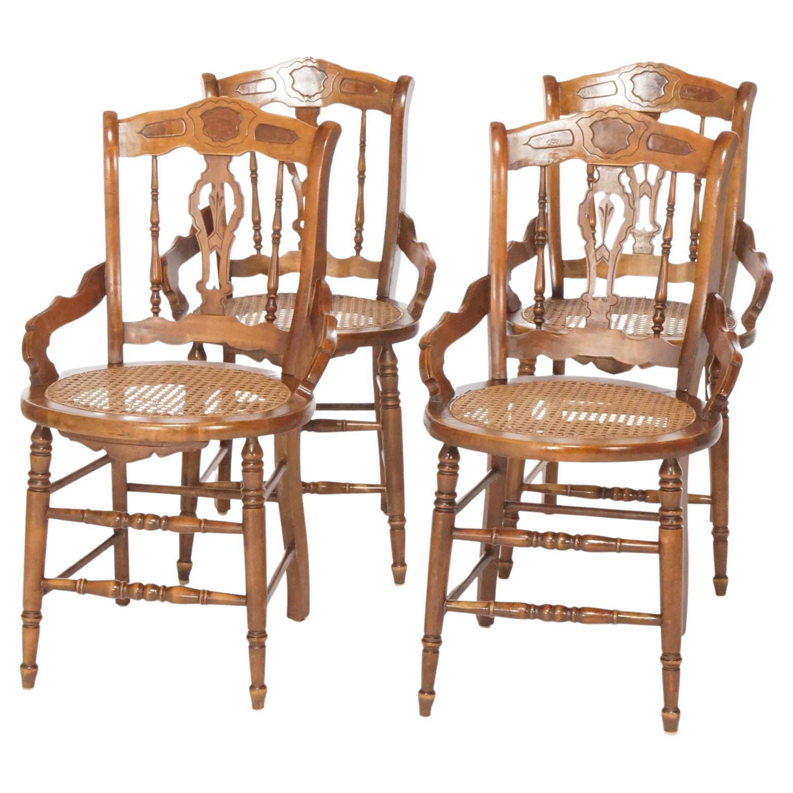 Ensemble ancien de quatre chaises de salle à manger victoriennes en noyer, broussin et rotin, circa 1890