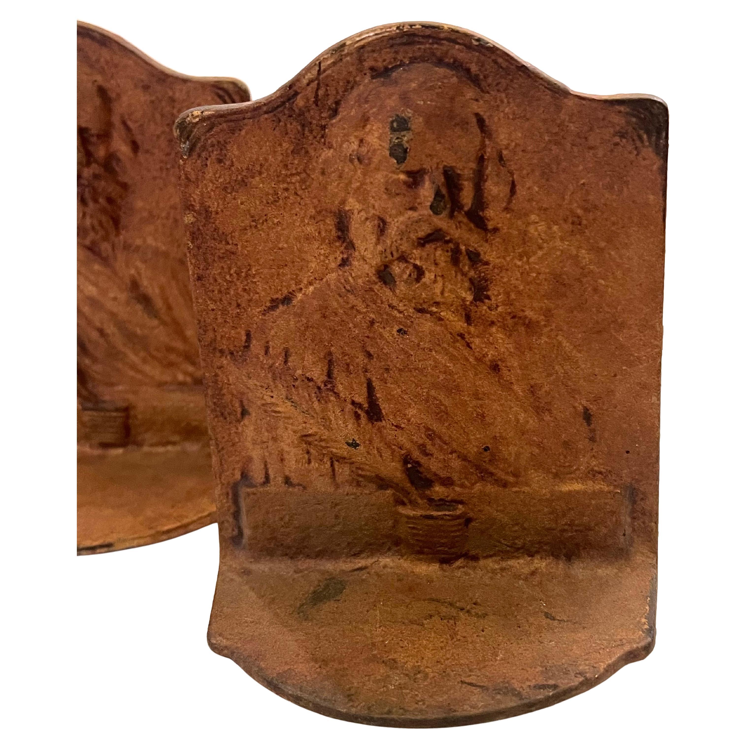 Antique Set of Iron Bookends Depicting Shakespeare in Copper Patinated Finish