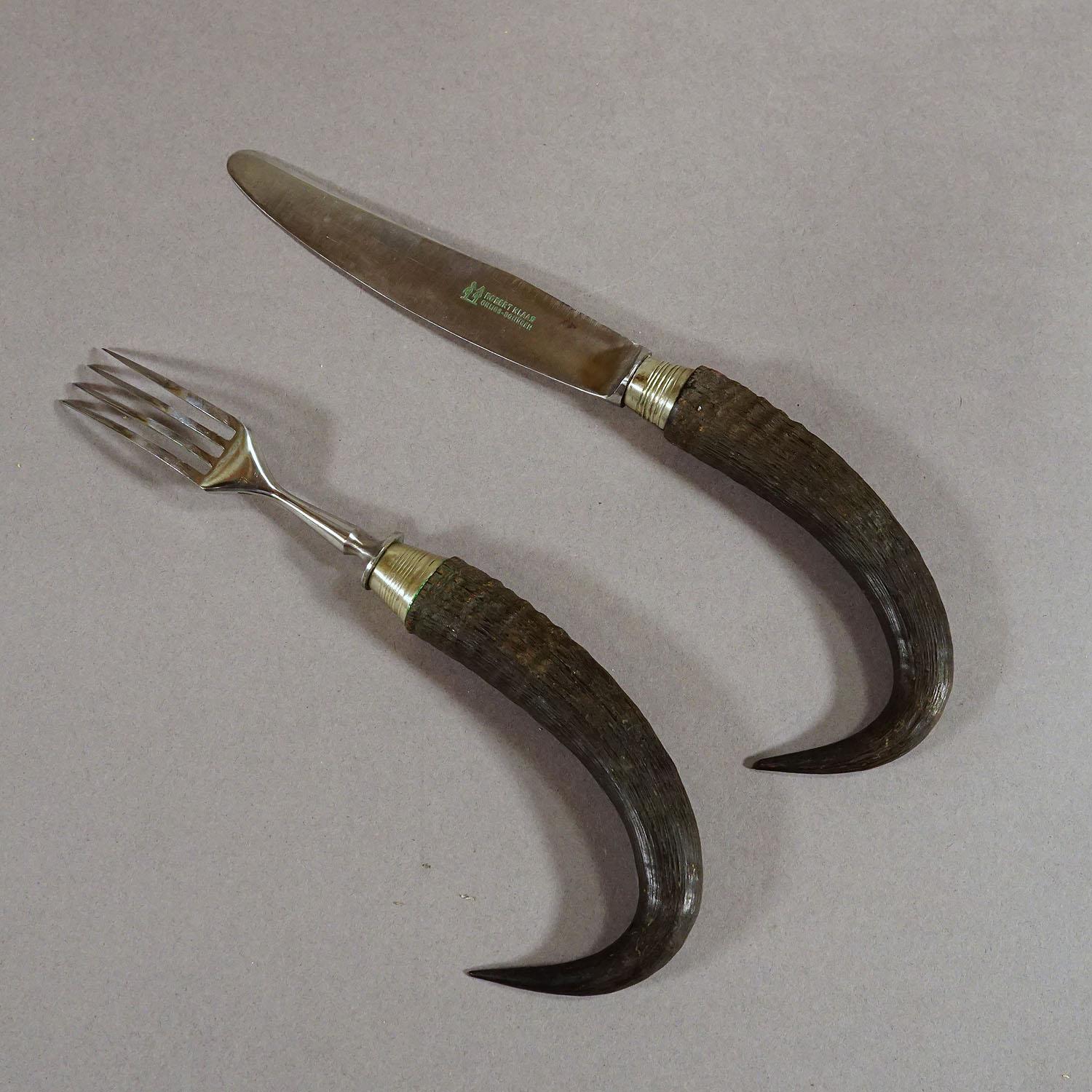 Black Forest Antique Set of Rustic Hunters Cutlery with Chamois Horn Handles For Sale
