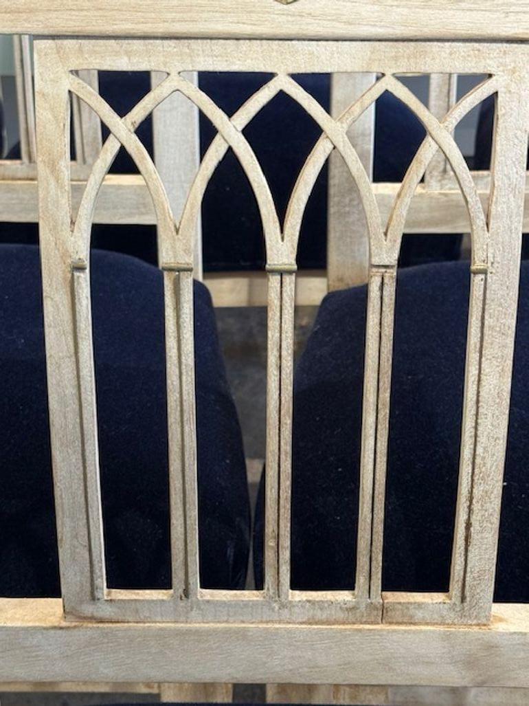 Antiguo Juego de Seis Sillas de Caoba Blanqueada Estilo Imperio Francés Blanqueado en venta