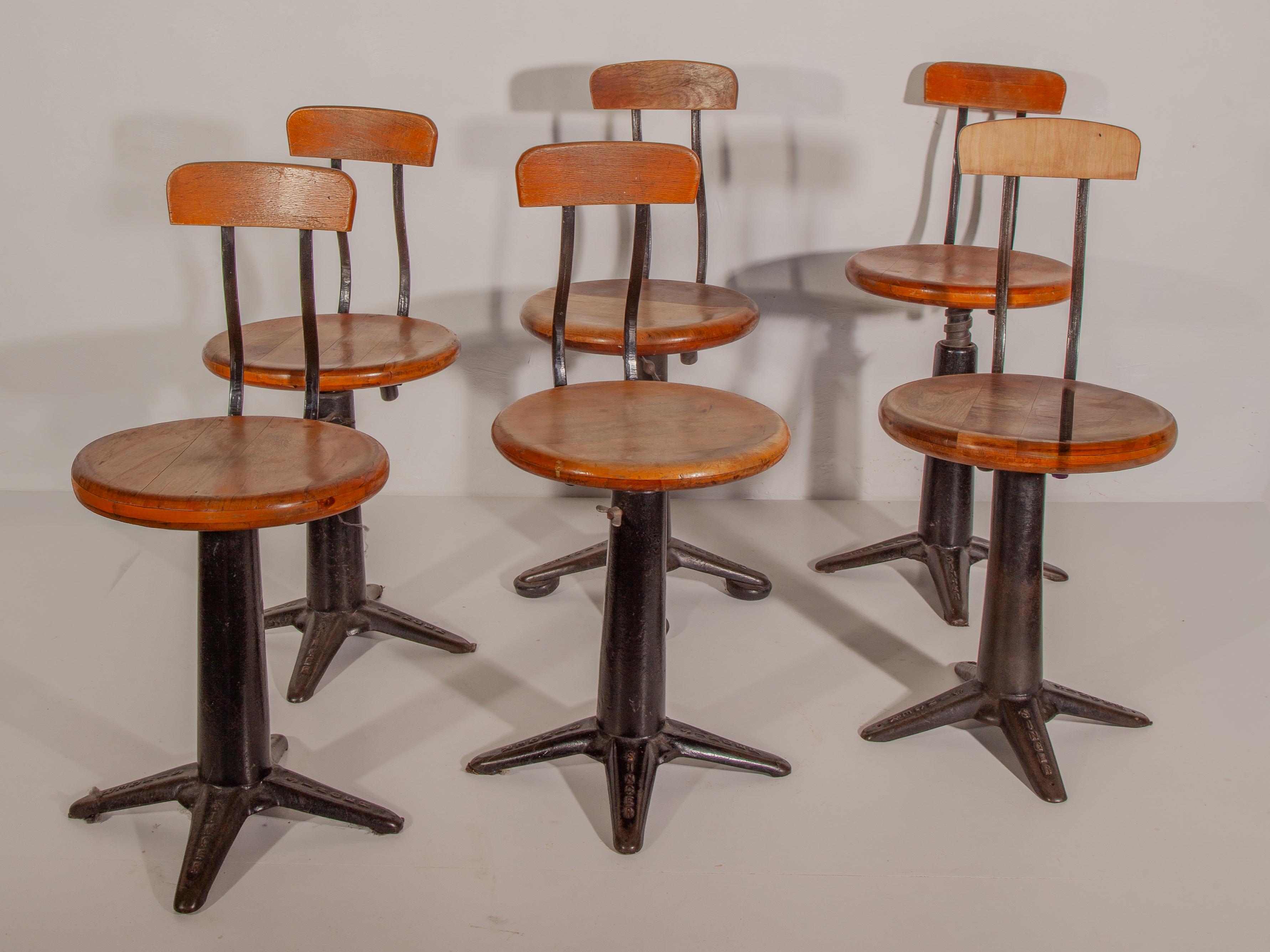 Antiker Satz von sechs verstellbaren Singer-Nähstühlen, Hocker, 1920er Jahre im Angebot 2