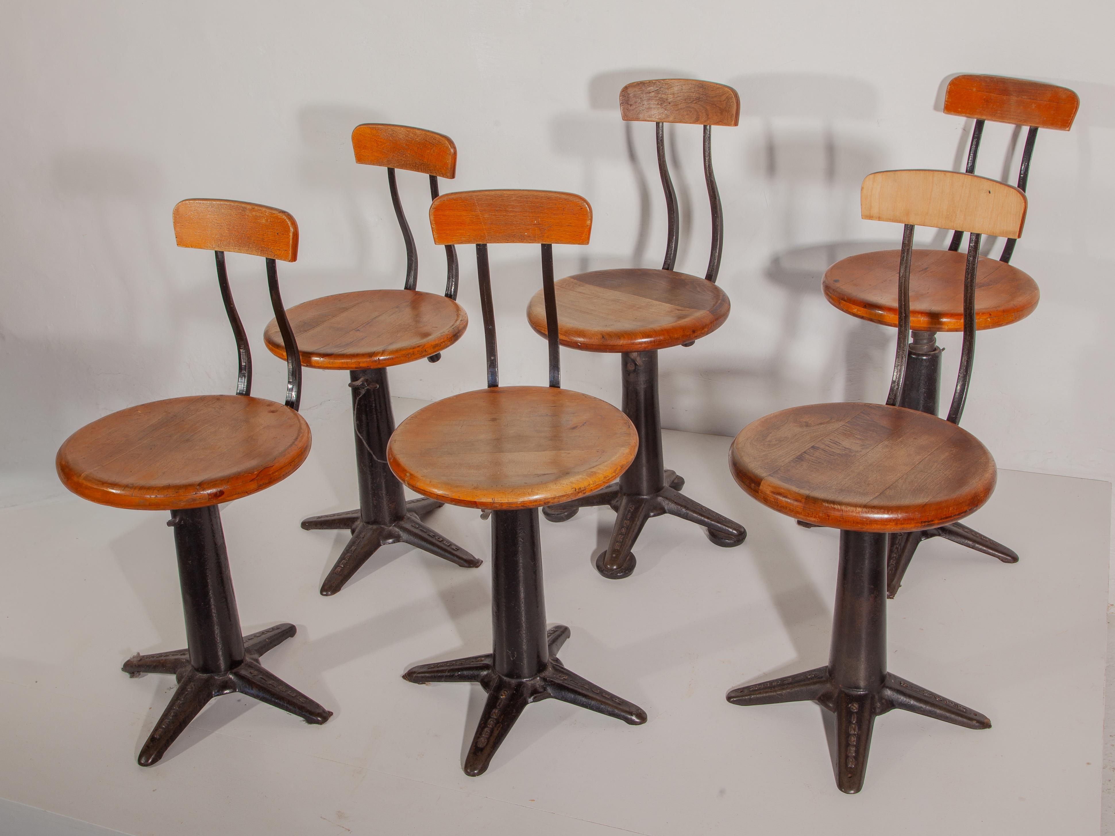 Antiker Satz von sechs verstellbaren Singer-Nähstühlen, Hocker, 1920er Jahre im Angebot 5