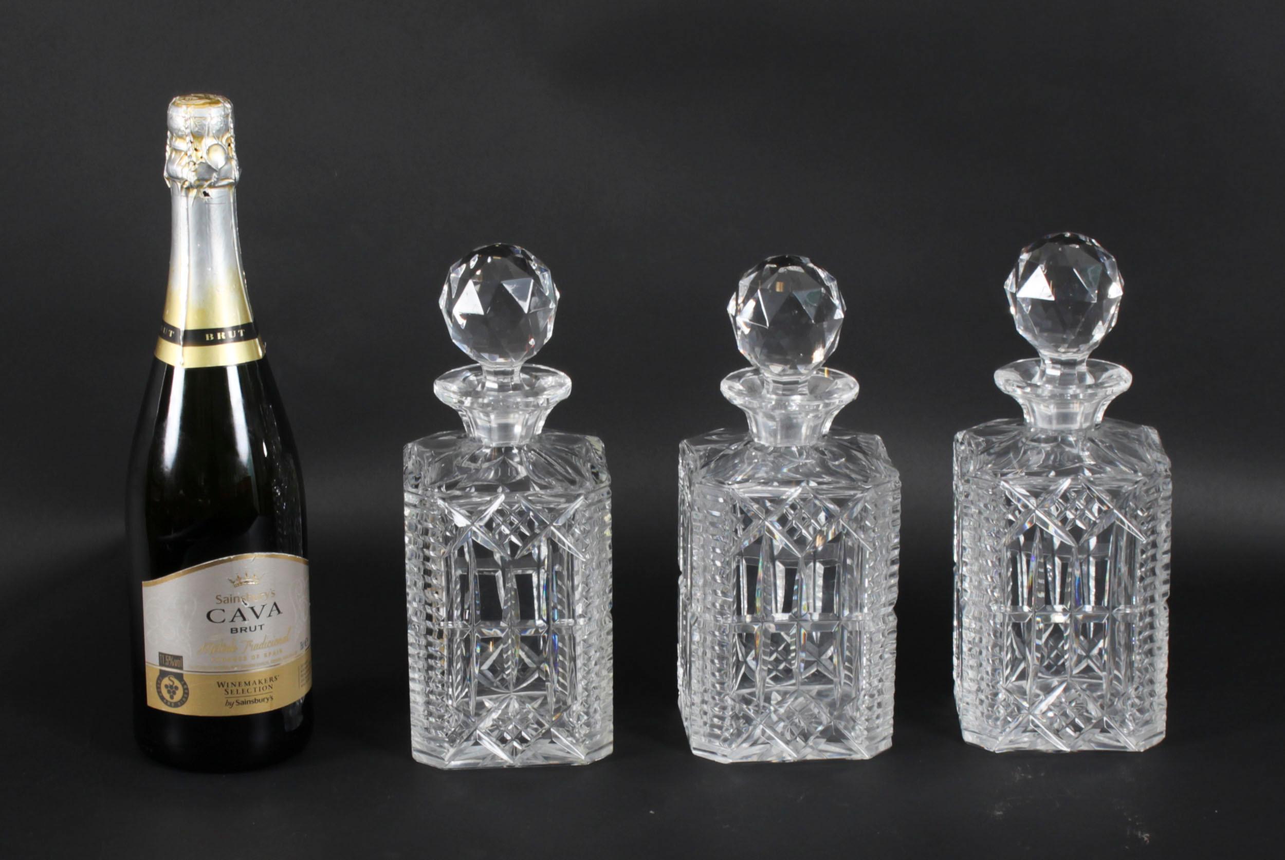 Antique Set of Three Cut Crystal Decanters Early 20th Century For Sale 6