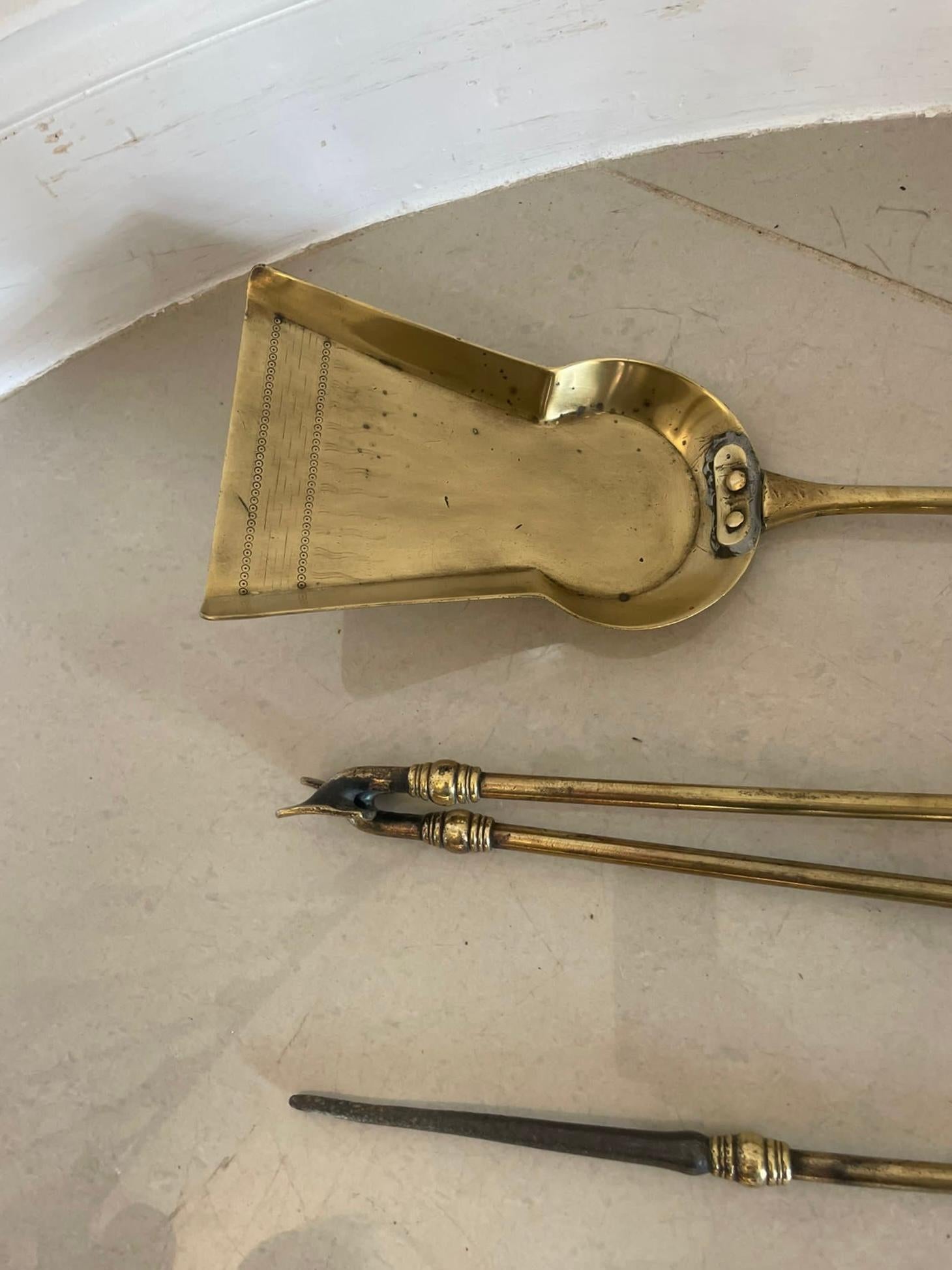 Antique set of three Victorian quality brass fire irons consisting of a quality brass shovel, poker and fire tongs


Dimensions:
Height 69 cm 
Width 15 cm 
Depth 3 cm


Dated 1860
