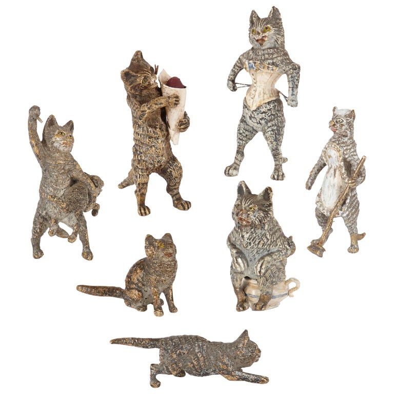 Antique Set of Viennese Cold Painted Bronze Cats For Sale