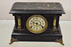 Antico orologio da mensola in finto marmo vittoriano di Thomas Thomas Adamantine