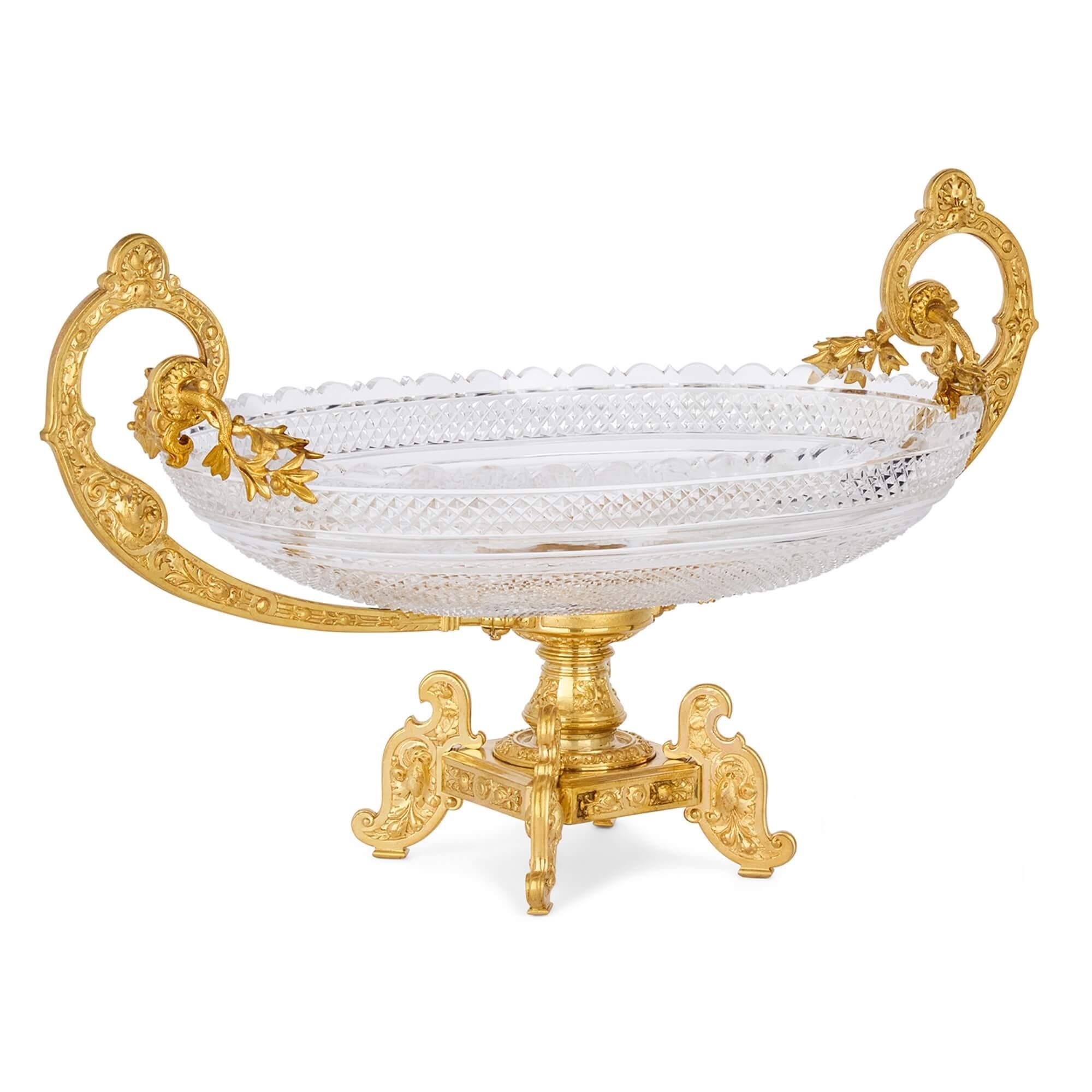 Centro de mesa antiguo de siete piezas de cristal y ormolu de Baccarat Belle Époque en venta
