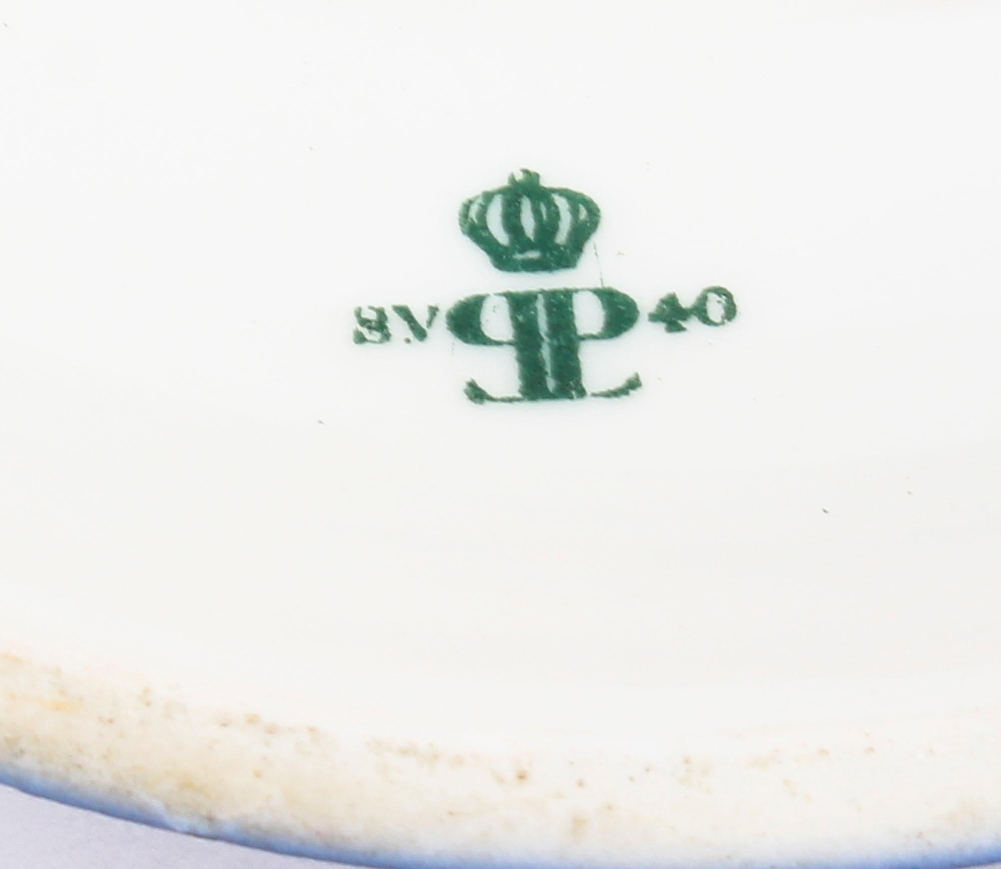 Antique Sèvres Bleu Royale Porcelain Pot-Pourri Bowl and Cover Stamped 1846 8