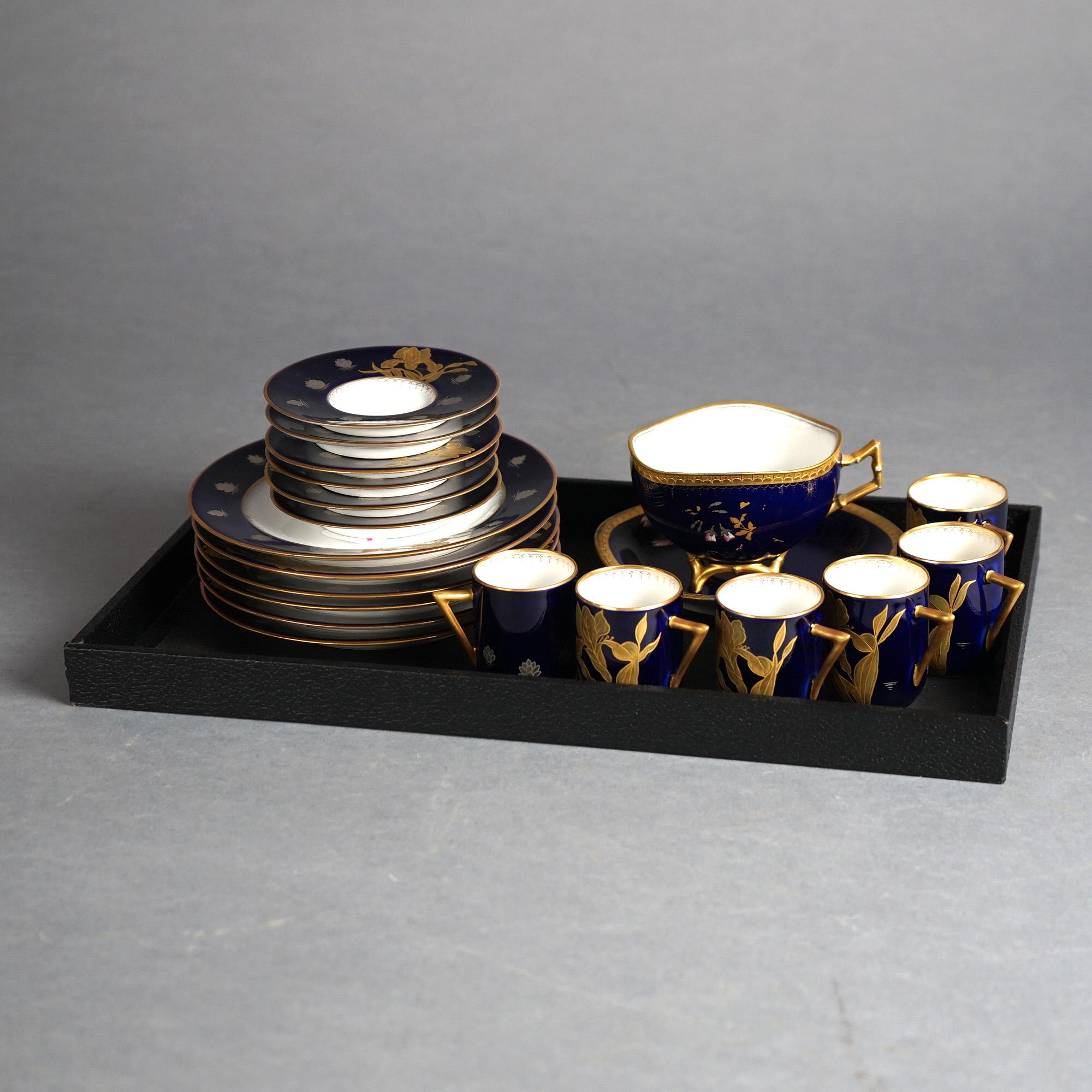 Antique Sevrés Japonisme Gilt Porcelain 20 Piece Demitasse Set with Lilies C1900 For Sale 11