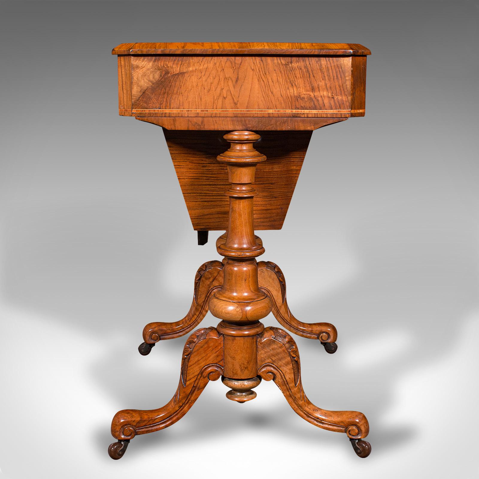 Antico tavolo da cucito, inglese, in radica di noce, scatola da lavoro per signore, vittoriano, C.C. 1840 in vendita 1