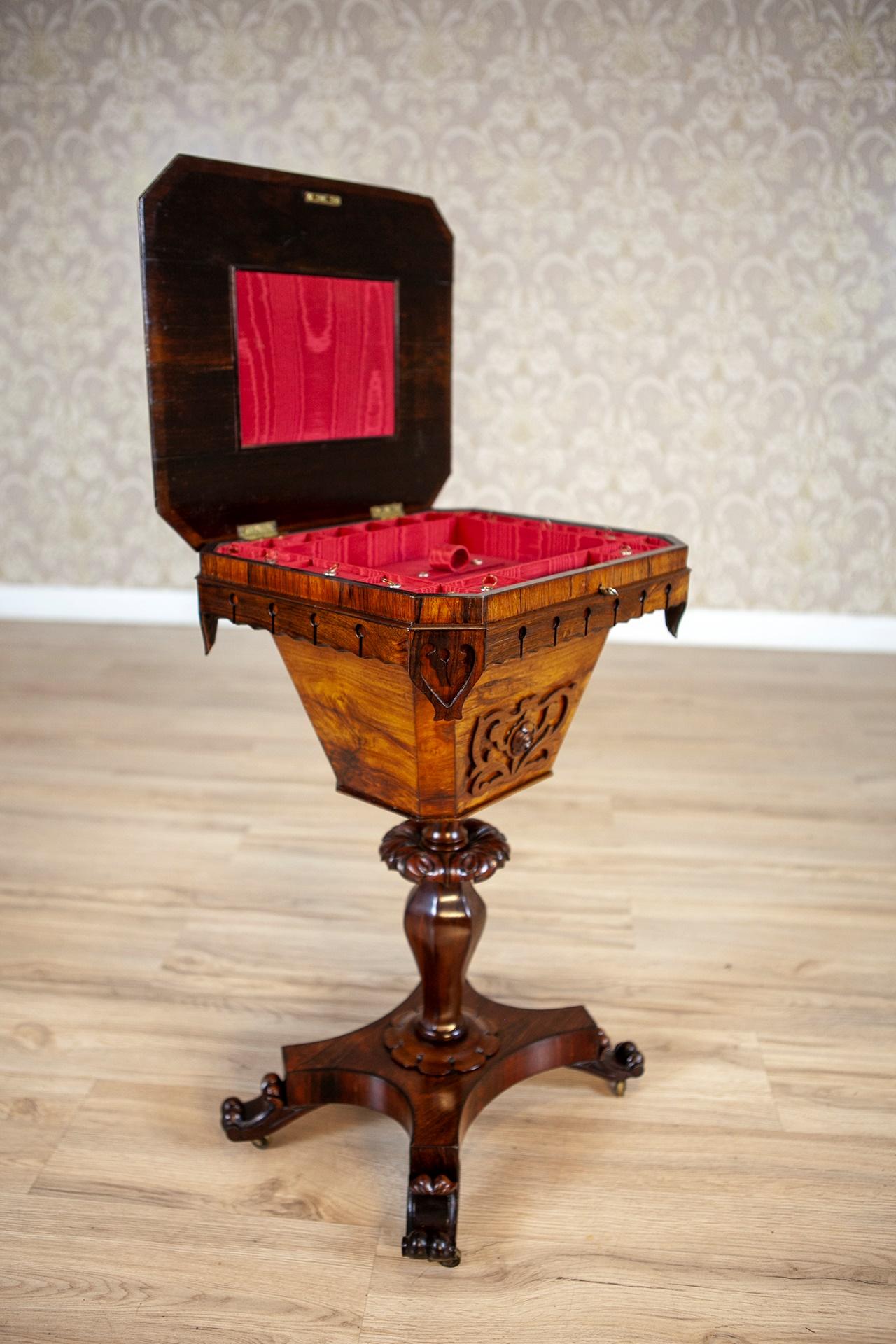 20ième siècle Table Biedermeier ancienne en bois de rose du 19ème siècle en vente