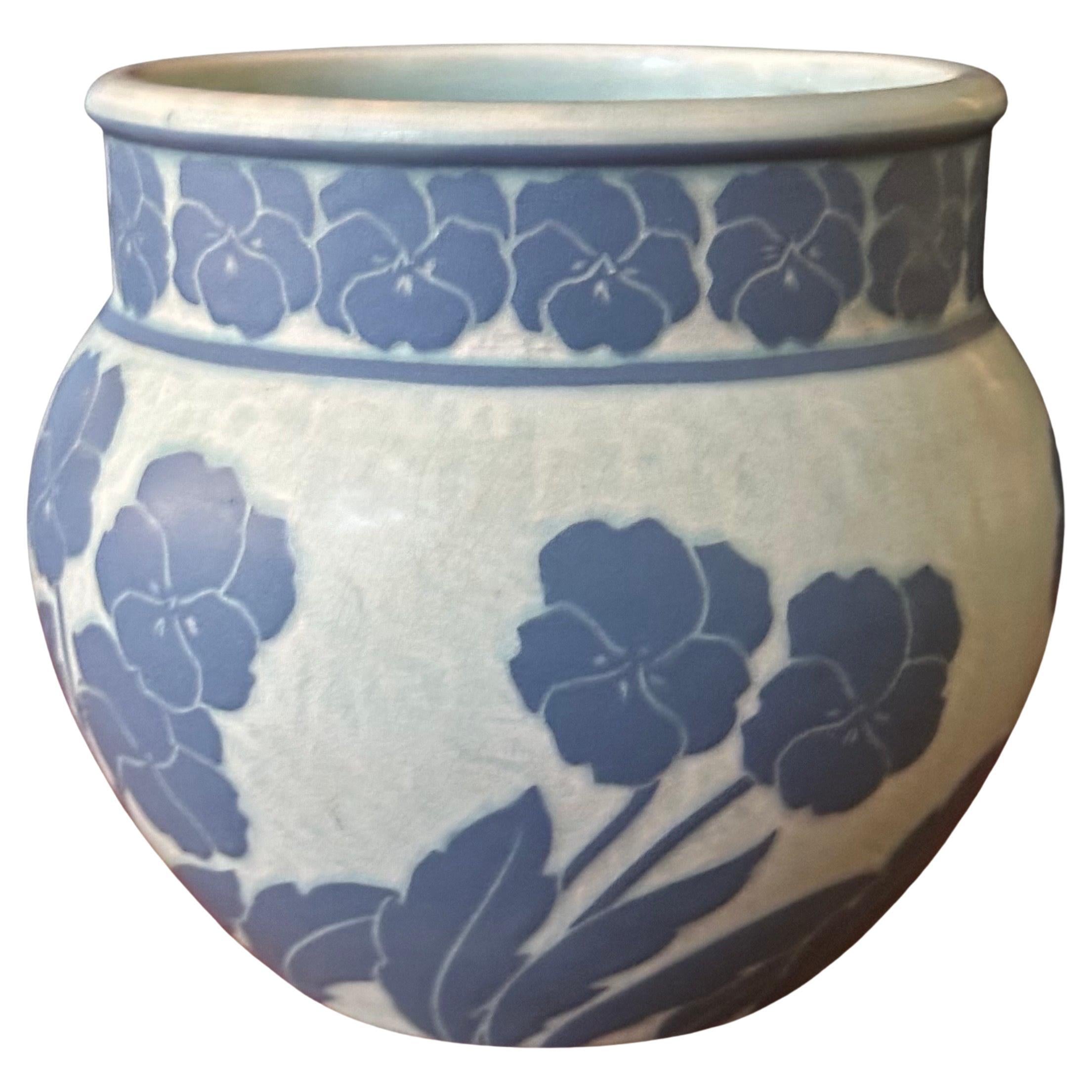 Art Nouveau Vaso antico a graffito di Josef Ekberg per Gustafsberg in vendita