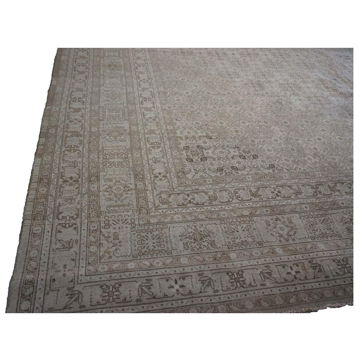 Antique Shabby Chic Distressed Persian Tabriz 13x18 Ivory & Tan Handmade Rug For Sale 6
