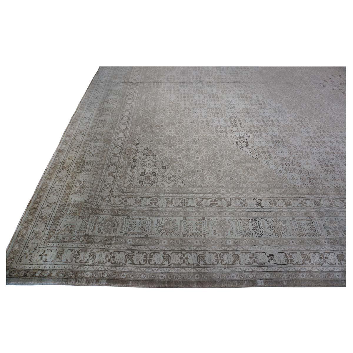 Antique Shabby Chic Distressed Persian Tabriz 13x18 Ivory & Tan Handmade Rug For Sale 8