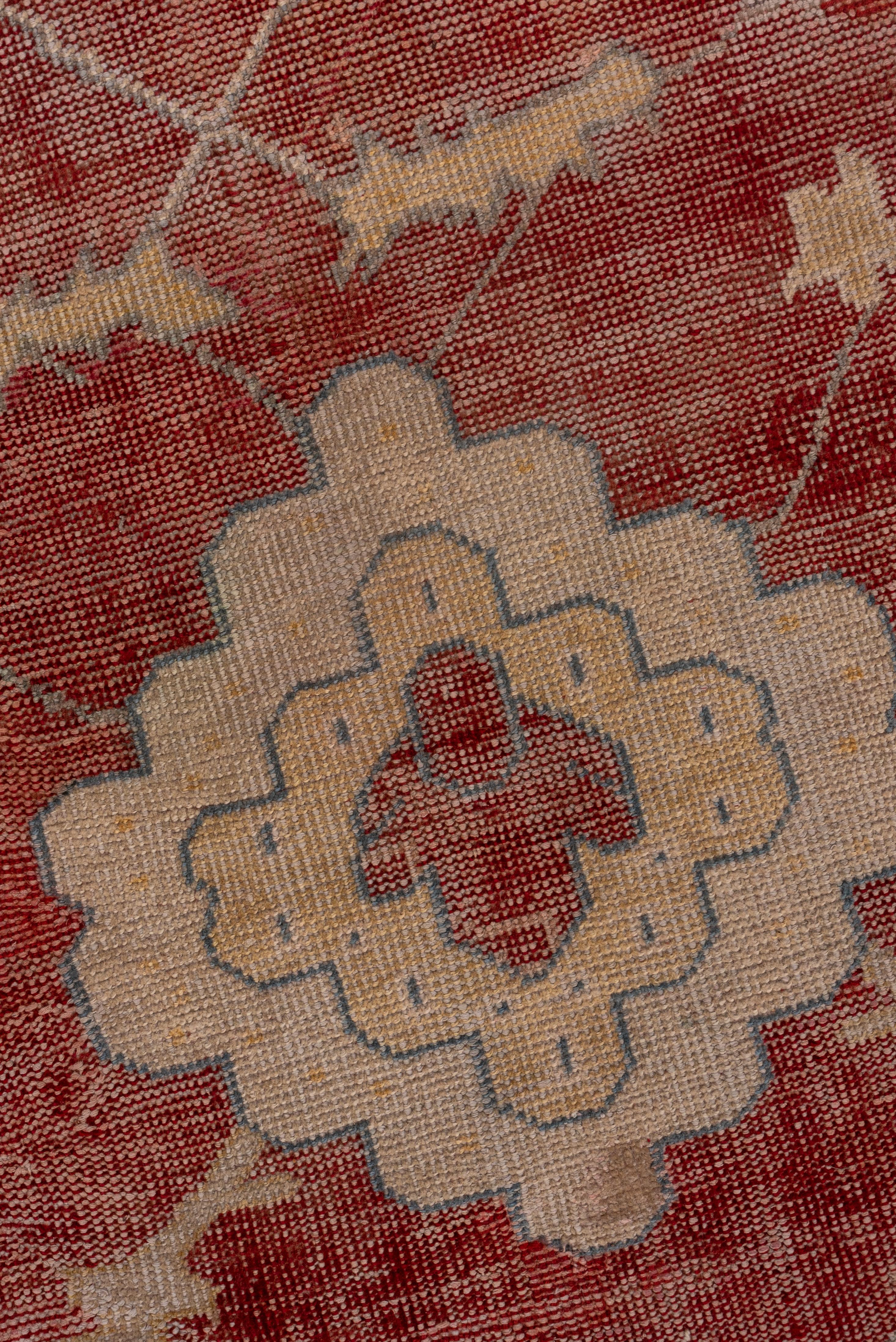 Antique Shabby Chic Oushak Carpet, circa 1900 For Sale 1