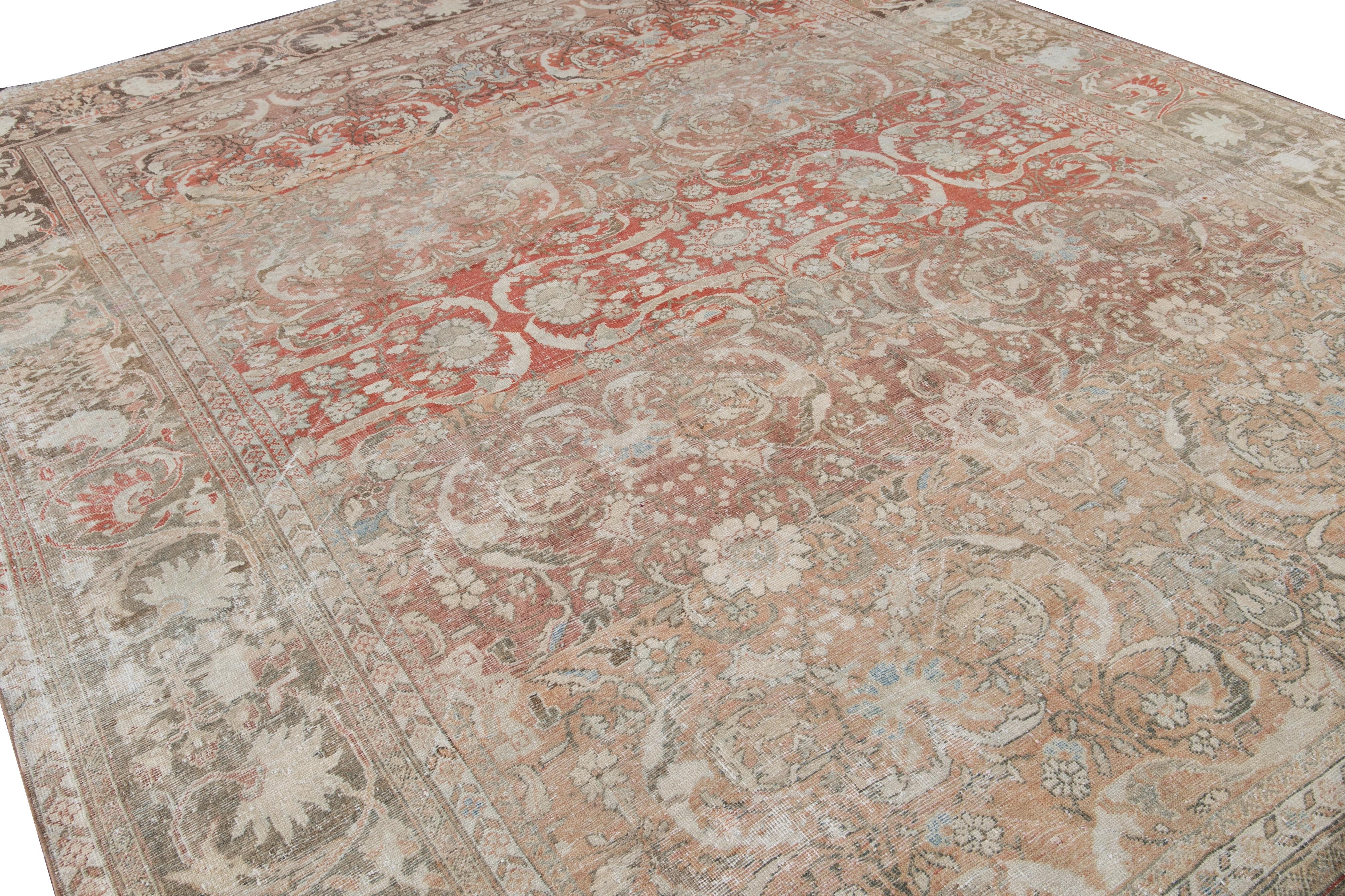 Antique Shabby Chic Red Mahal Wool Rug For Sale 4