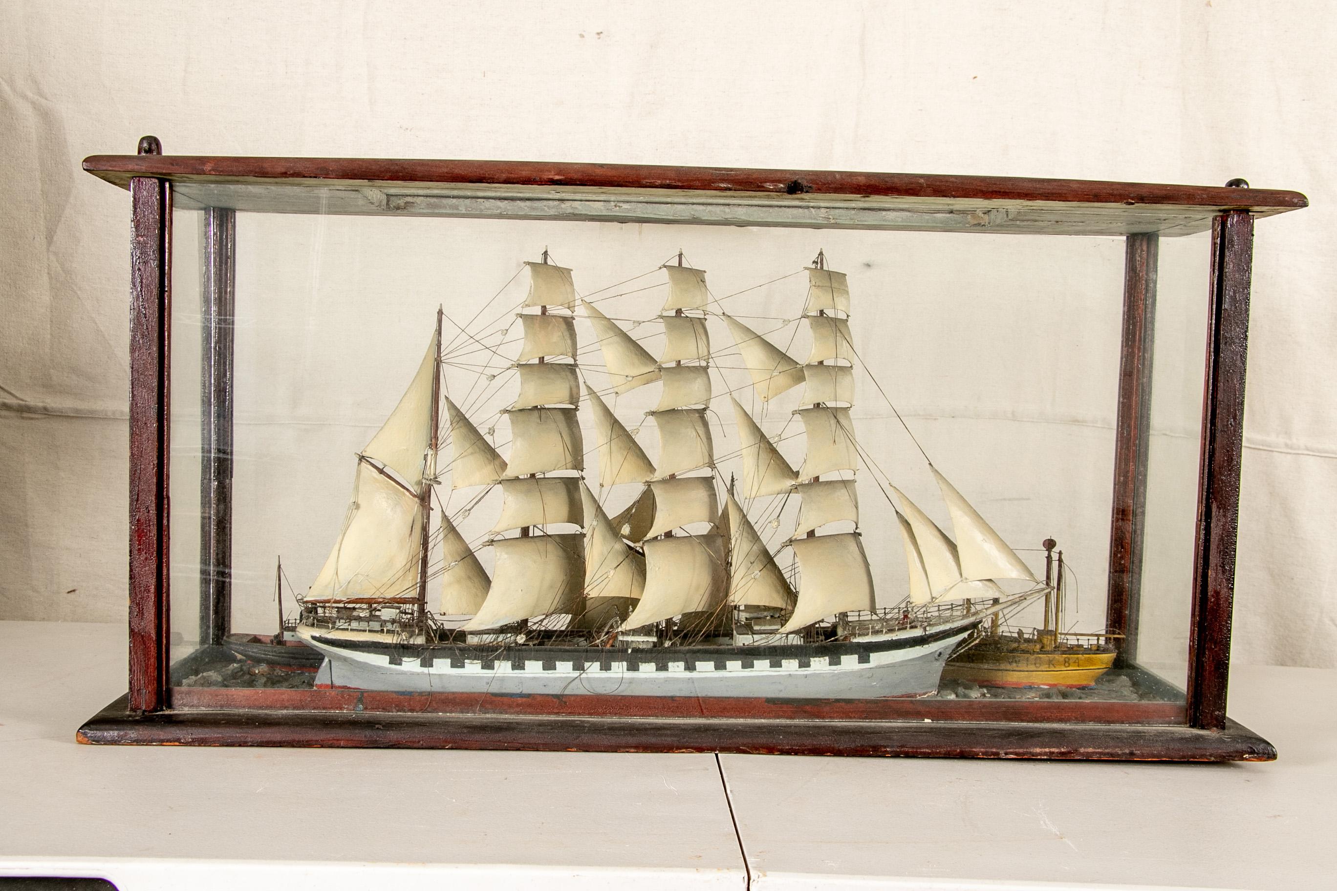 Antique Shadowbox Diorama of Ship Models For Sale 2