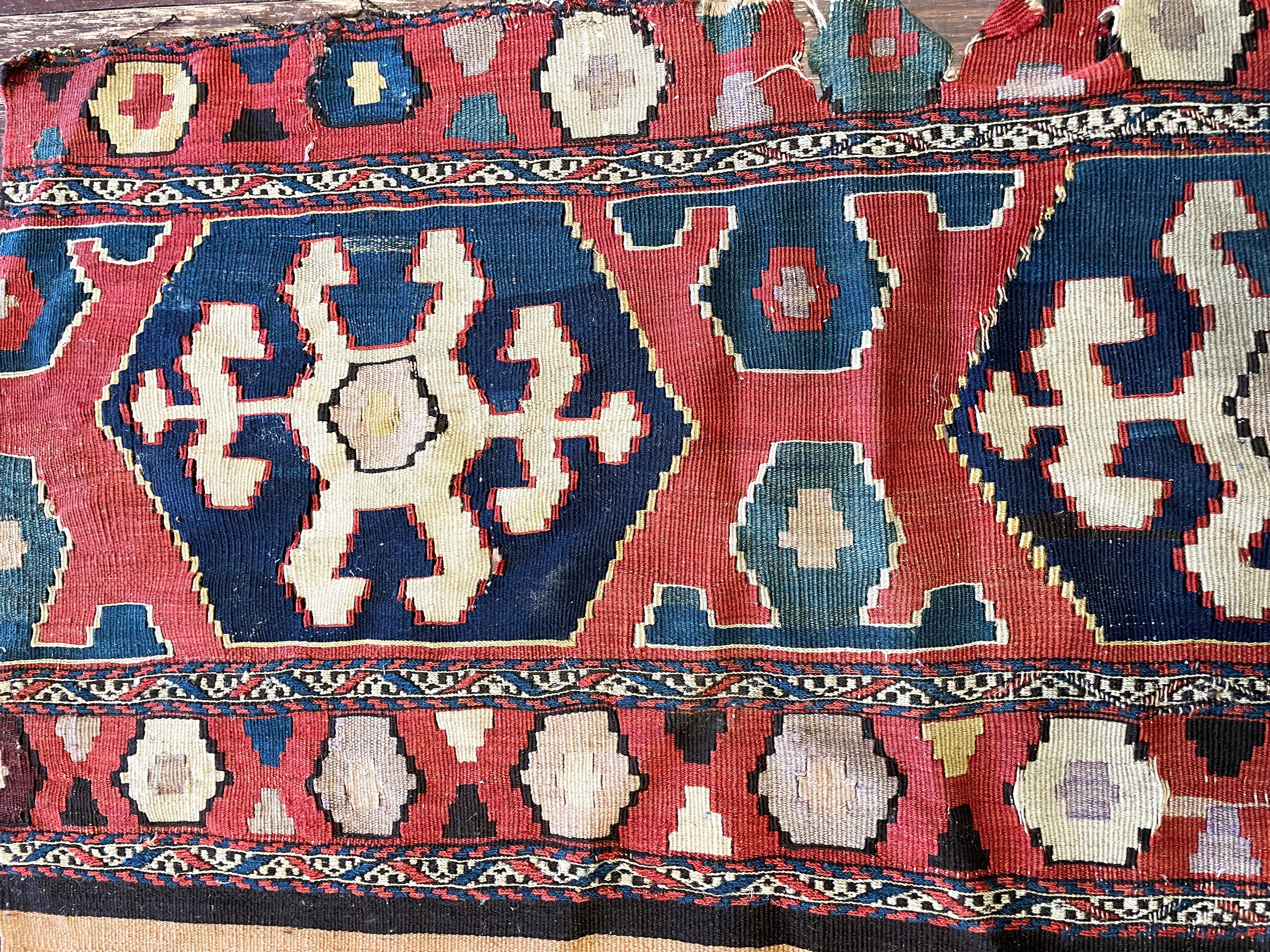 Noué à la main Kilim/rouge Shahsavan antique, c-1900, tel quel en vente